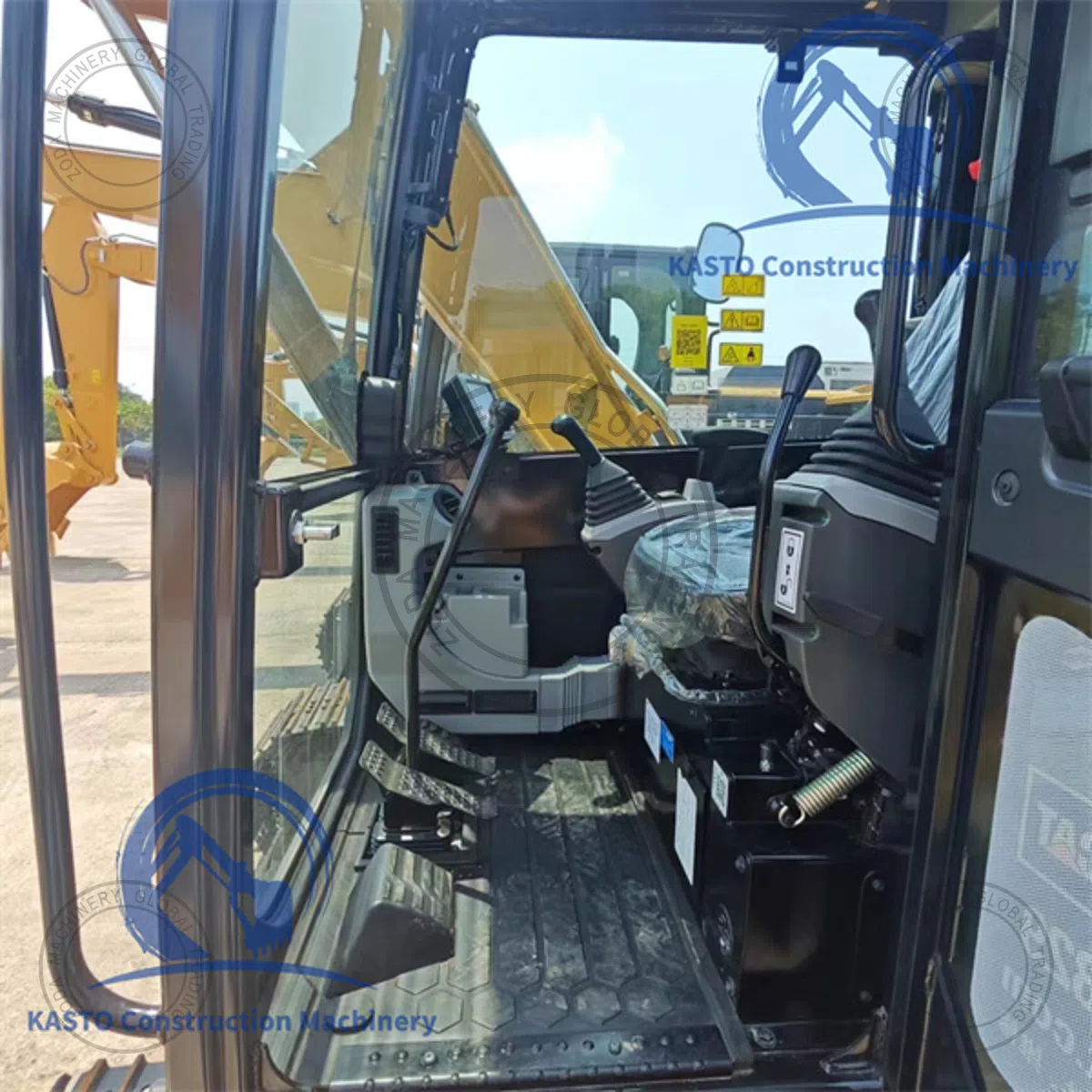 CAT 307 used machinery photo