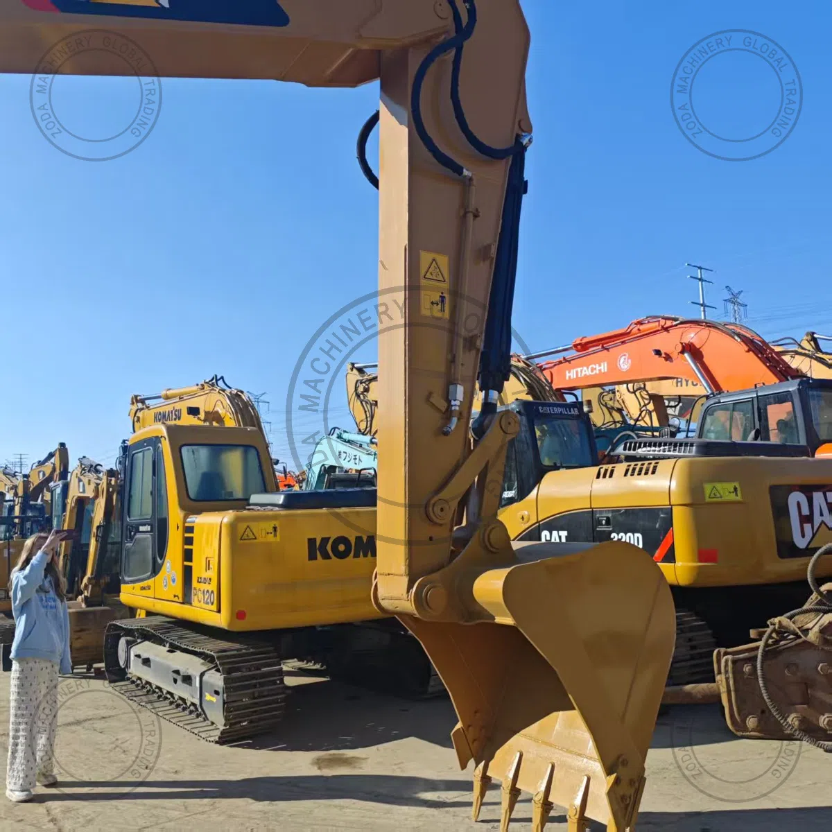 CAT 320D Direct Injection used machinery photo