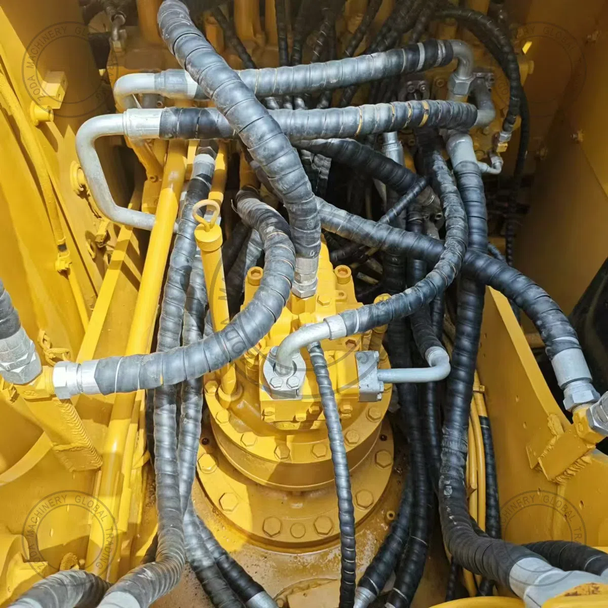 CAT 320D2 used machinery photo