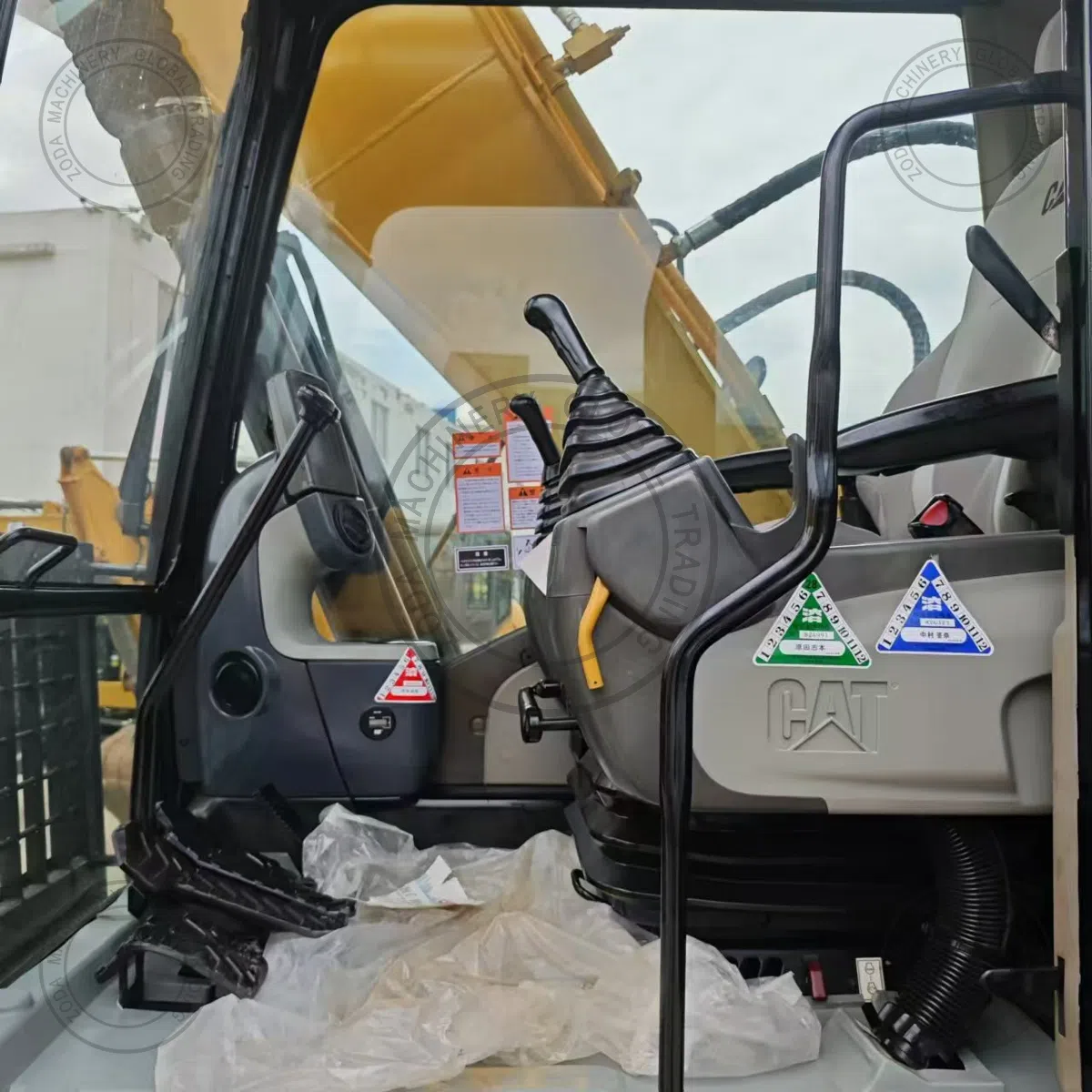 CAT 320D2 used machinery photo