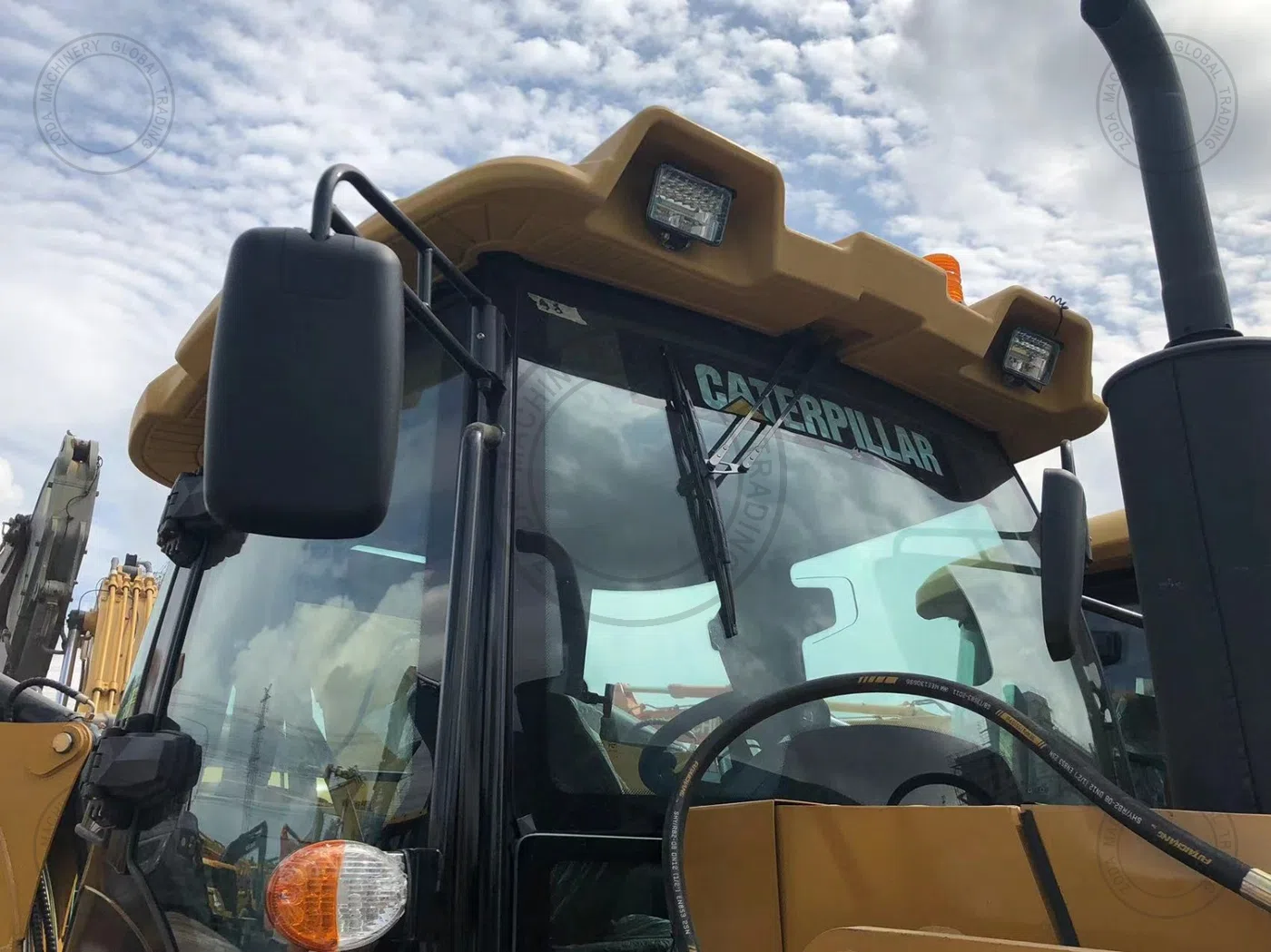 Used Telehandler CAT 420 for Sale photo 2