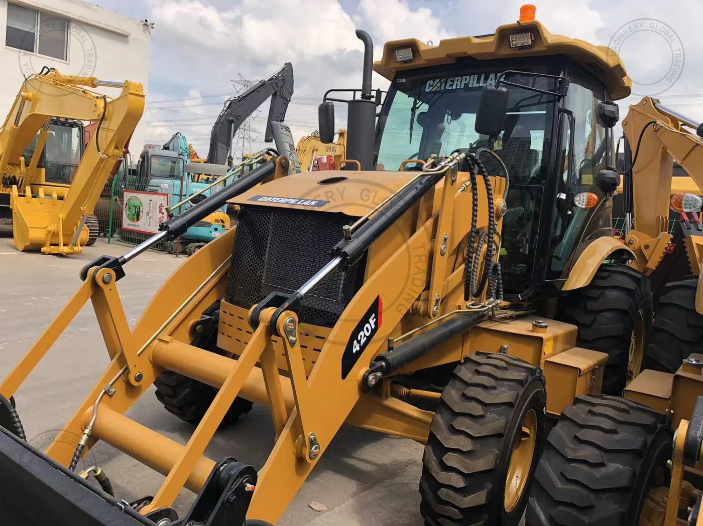 Used Telehandler CAT 420 for Sale photo 12