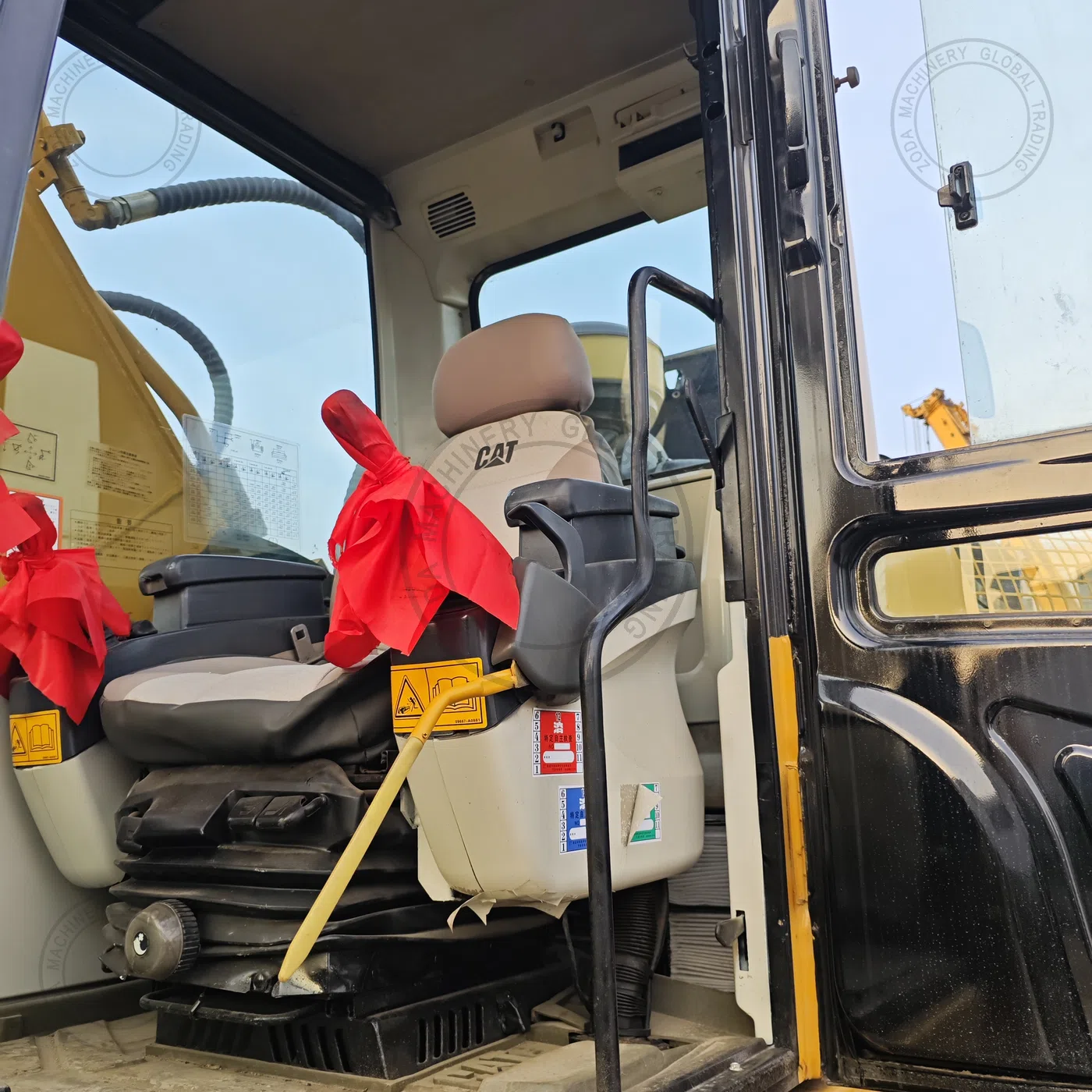 Used Excavator CAT330D for Sale photo 3