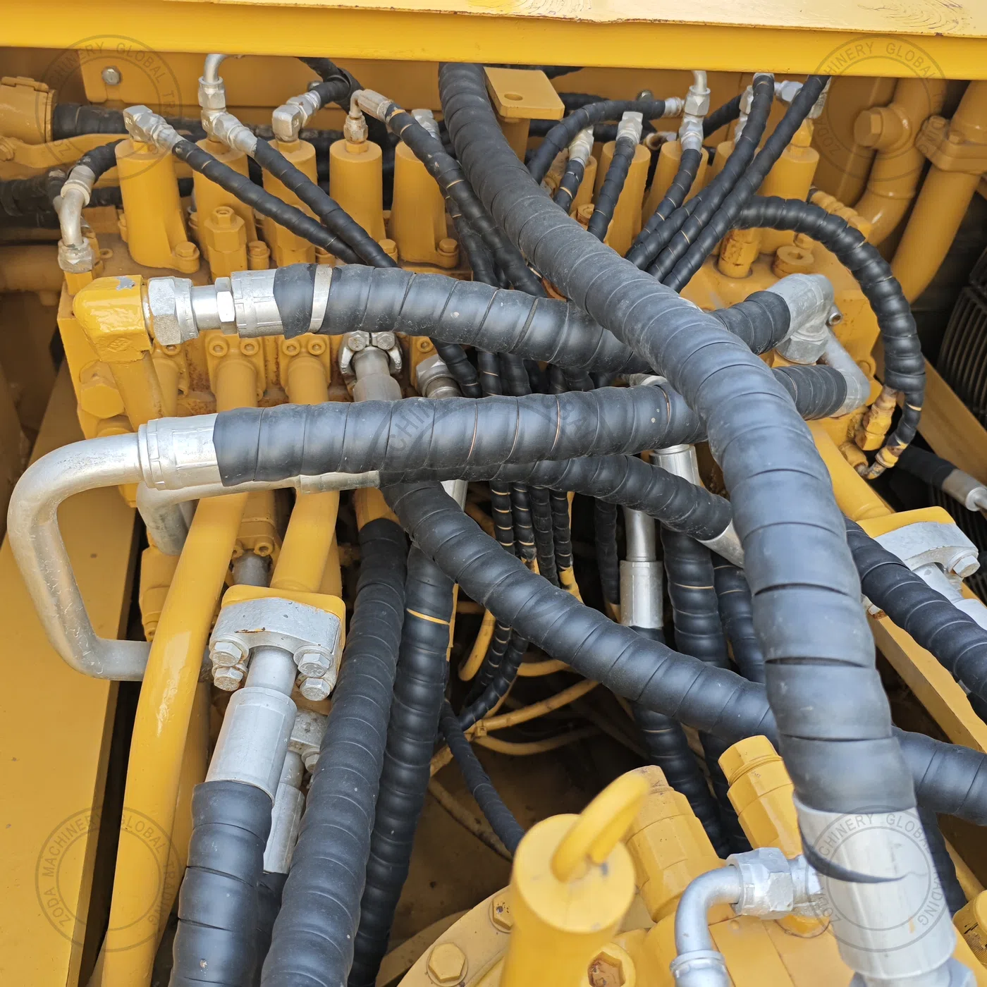 Used Excavator CAT330D for Sale photo 6
