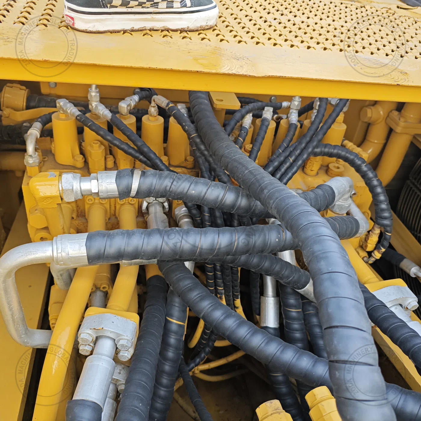 Used Excavator CAT330D for Sale photo 7