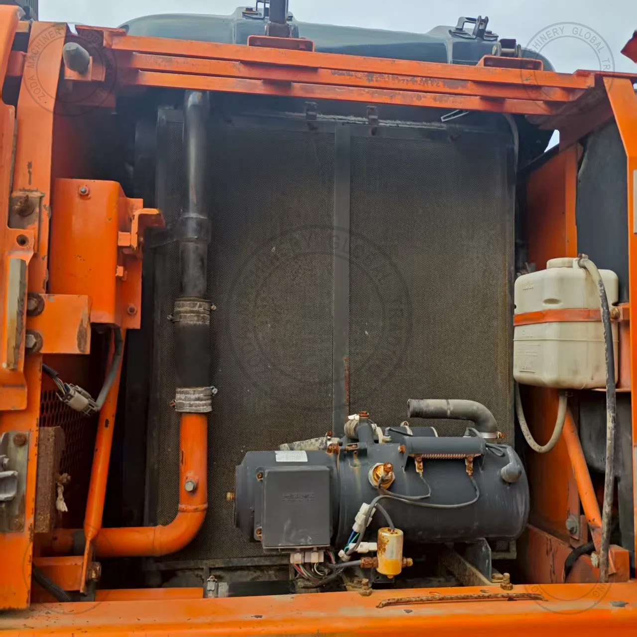Used Excavator Doosan DH 210-7 for Sale photo 9