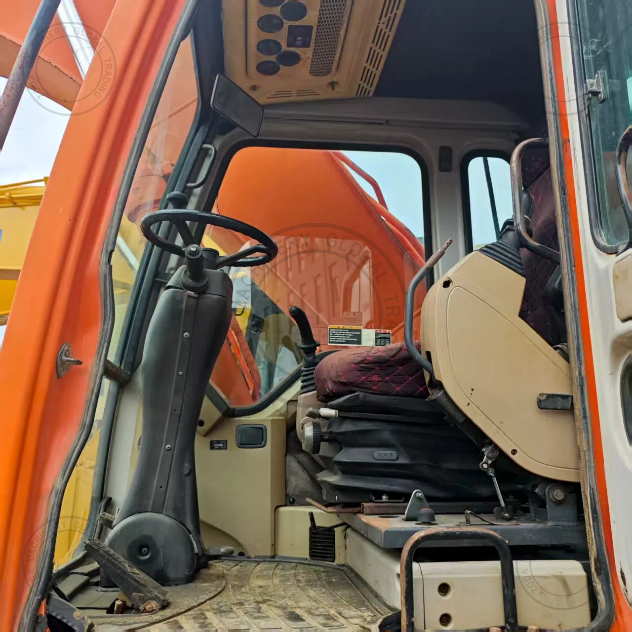 Used Excavator Doosan DH 210-7 for Sale photo 10