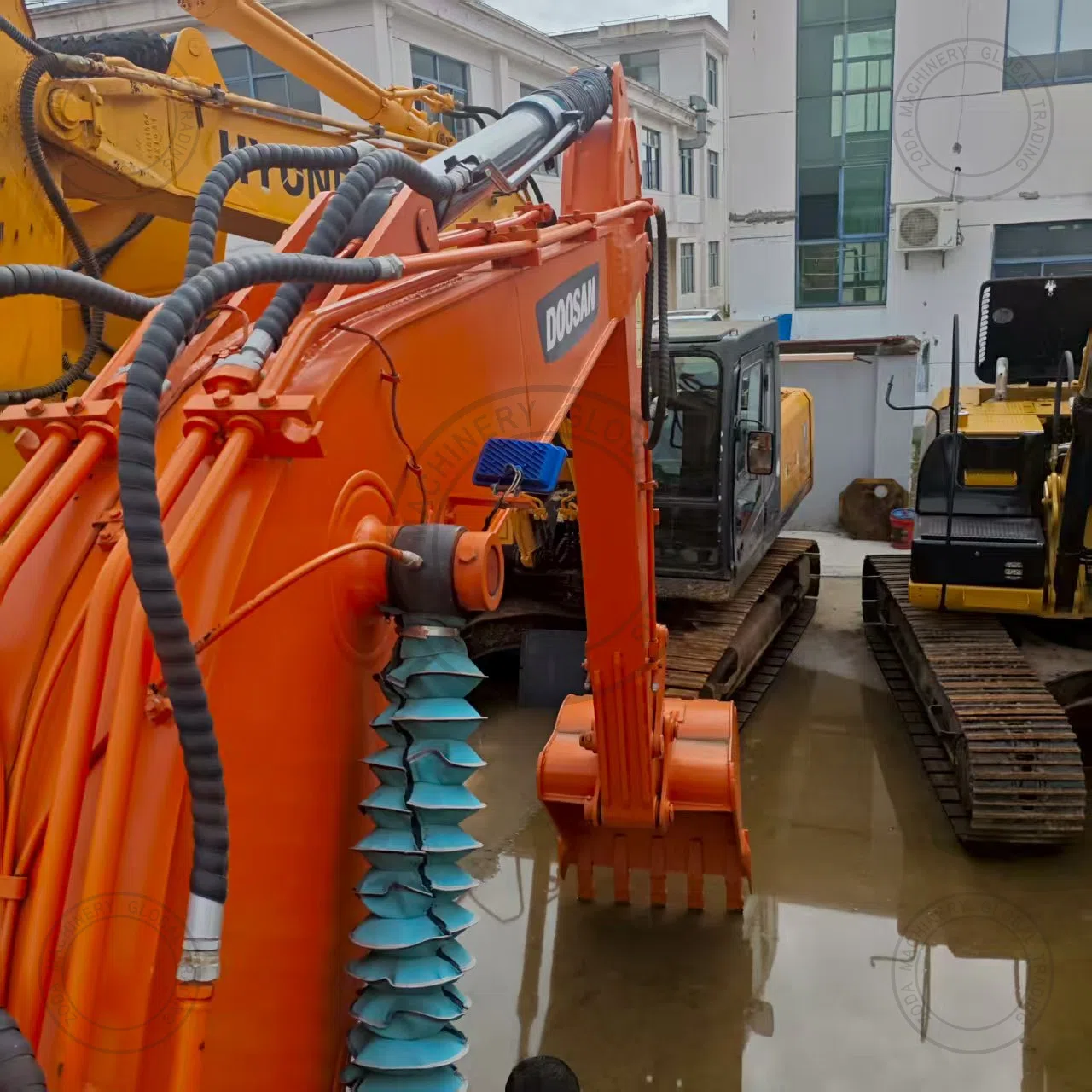 Used Excavator Doosan DX140lc for Sale photo 7