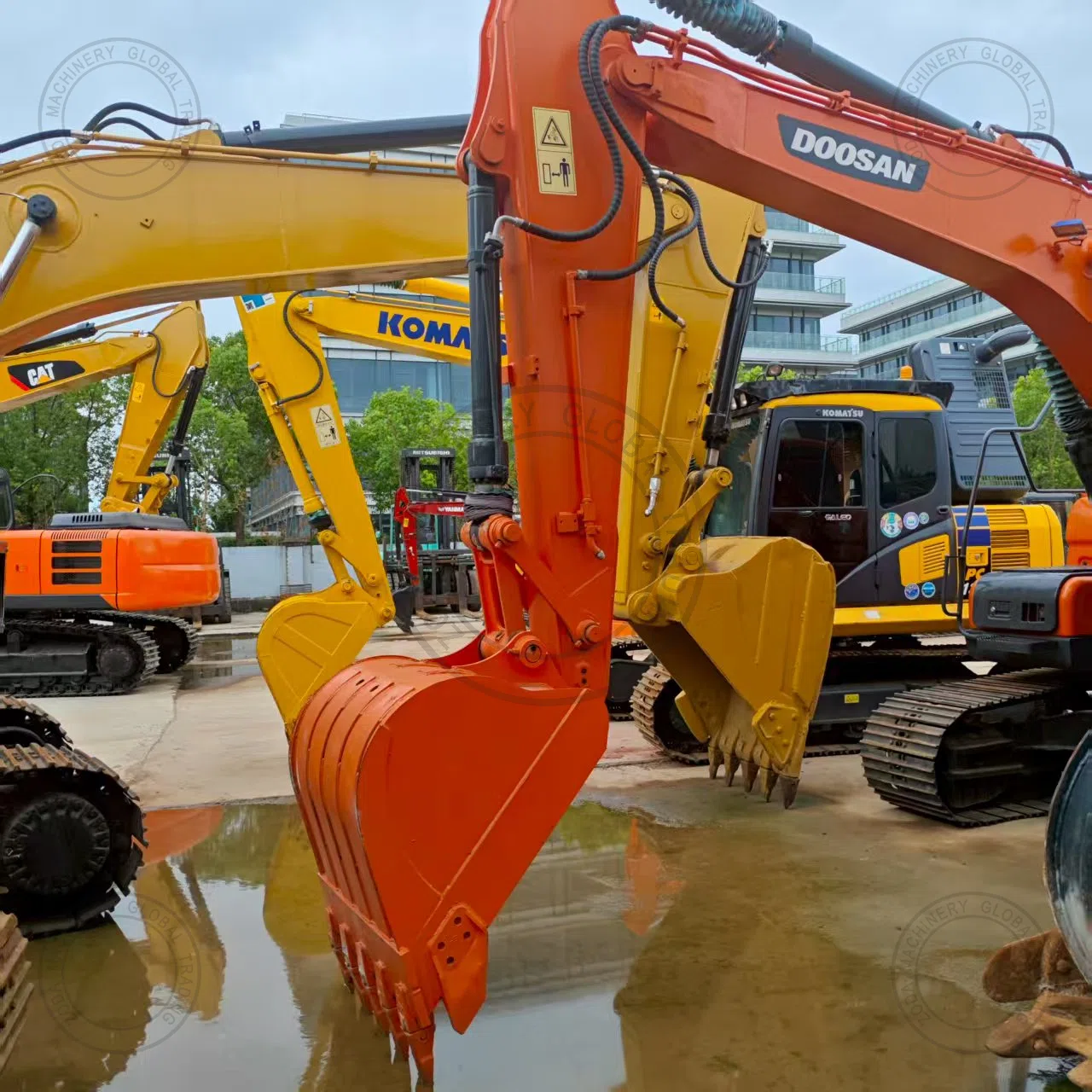 Used Excavator Doosan DX140lc for Sale photo 11