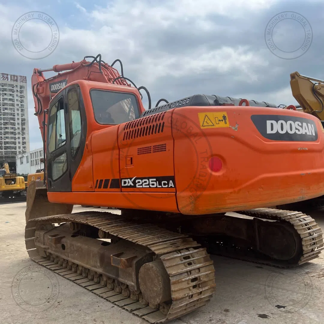 Used Excavator doosan dx225 for Sale photo 5