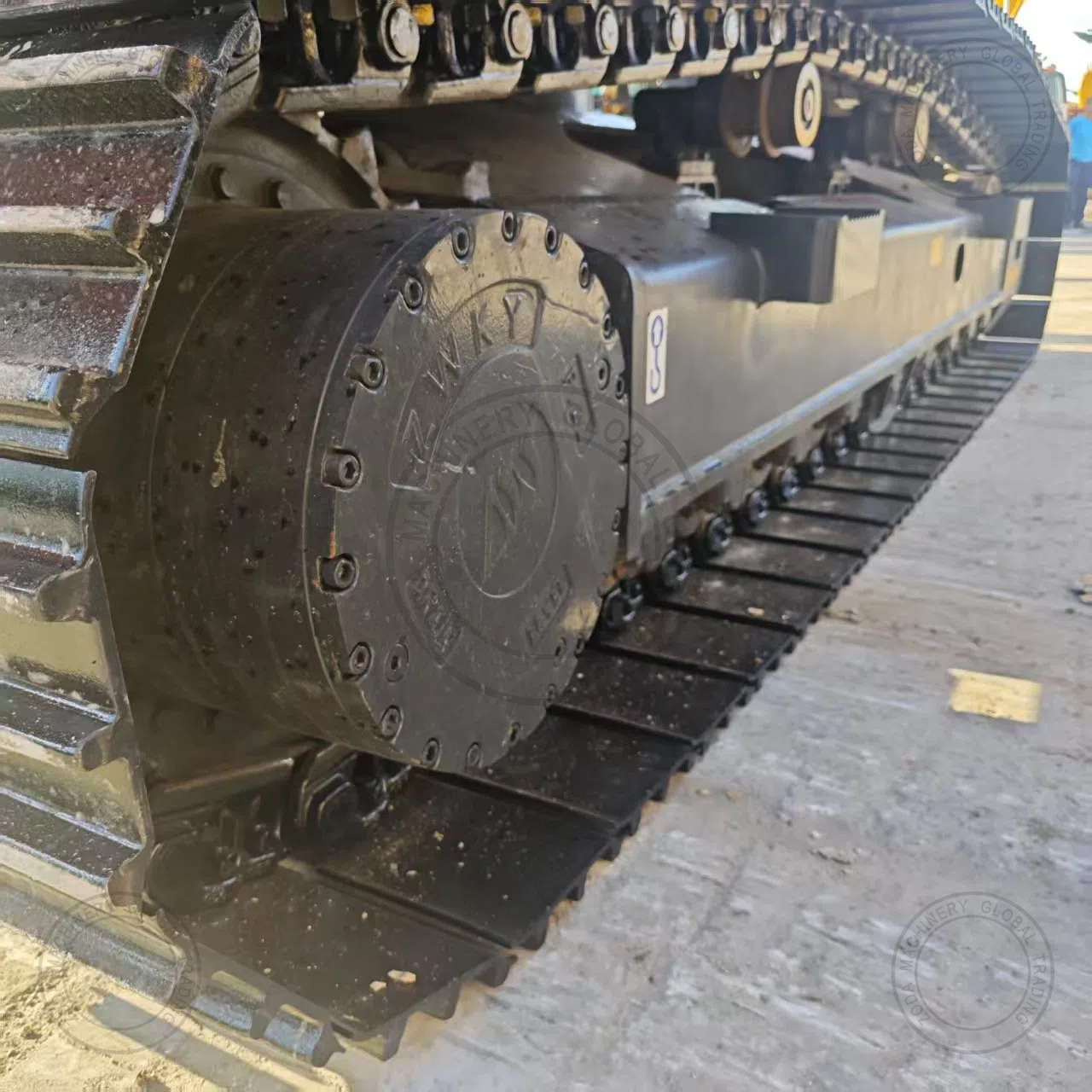 Used Excavator DOOSAN DX225 新 for Sale photo 8