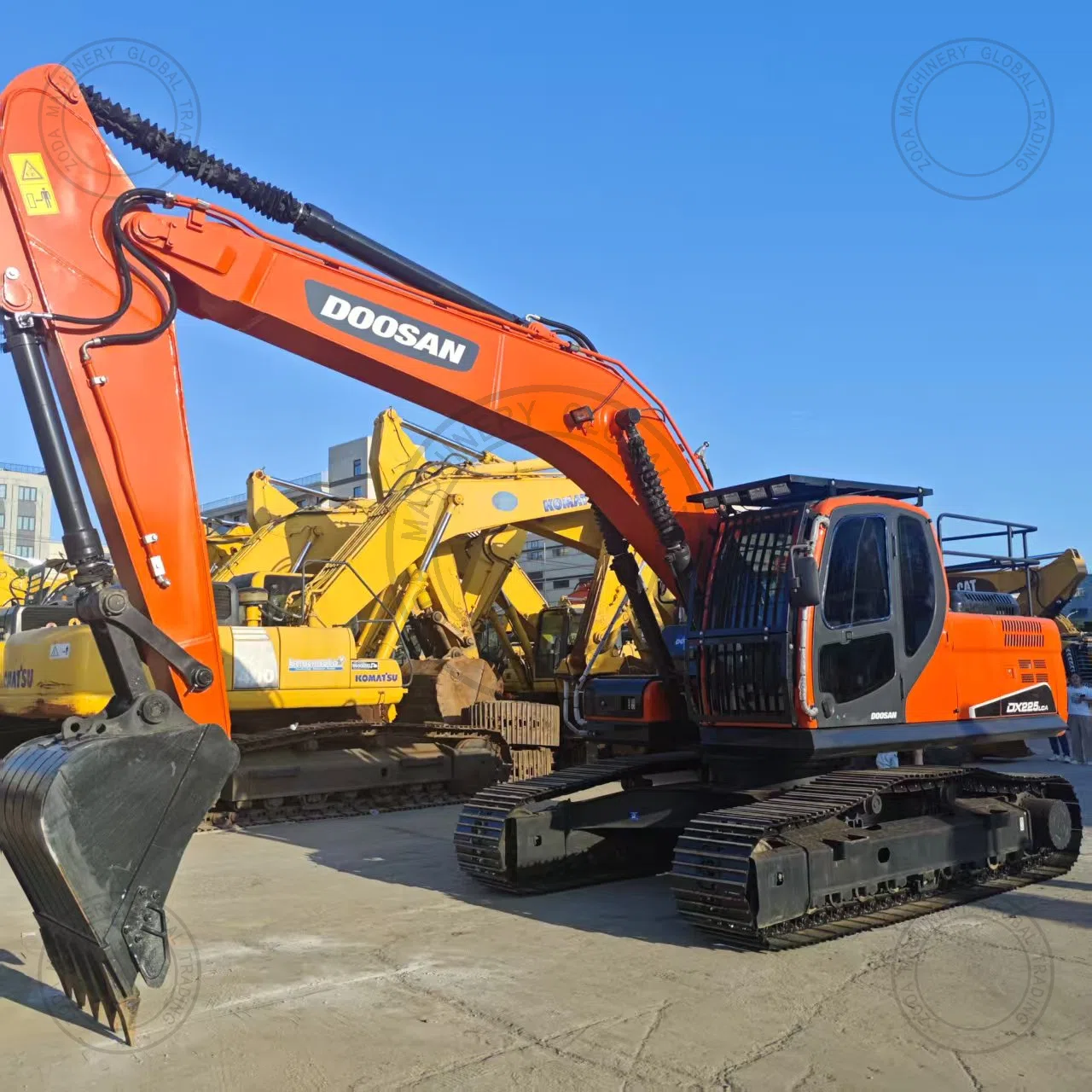 Used Excavator DOOSAN DX225 新 for Sale photo 9