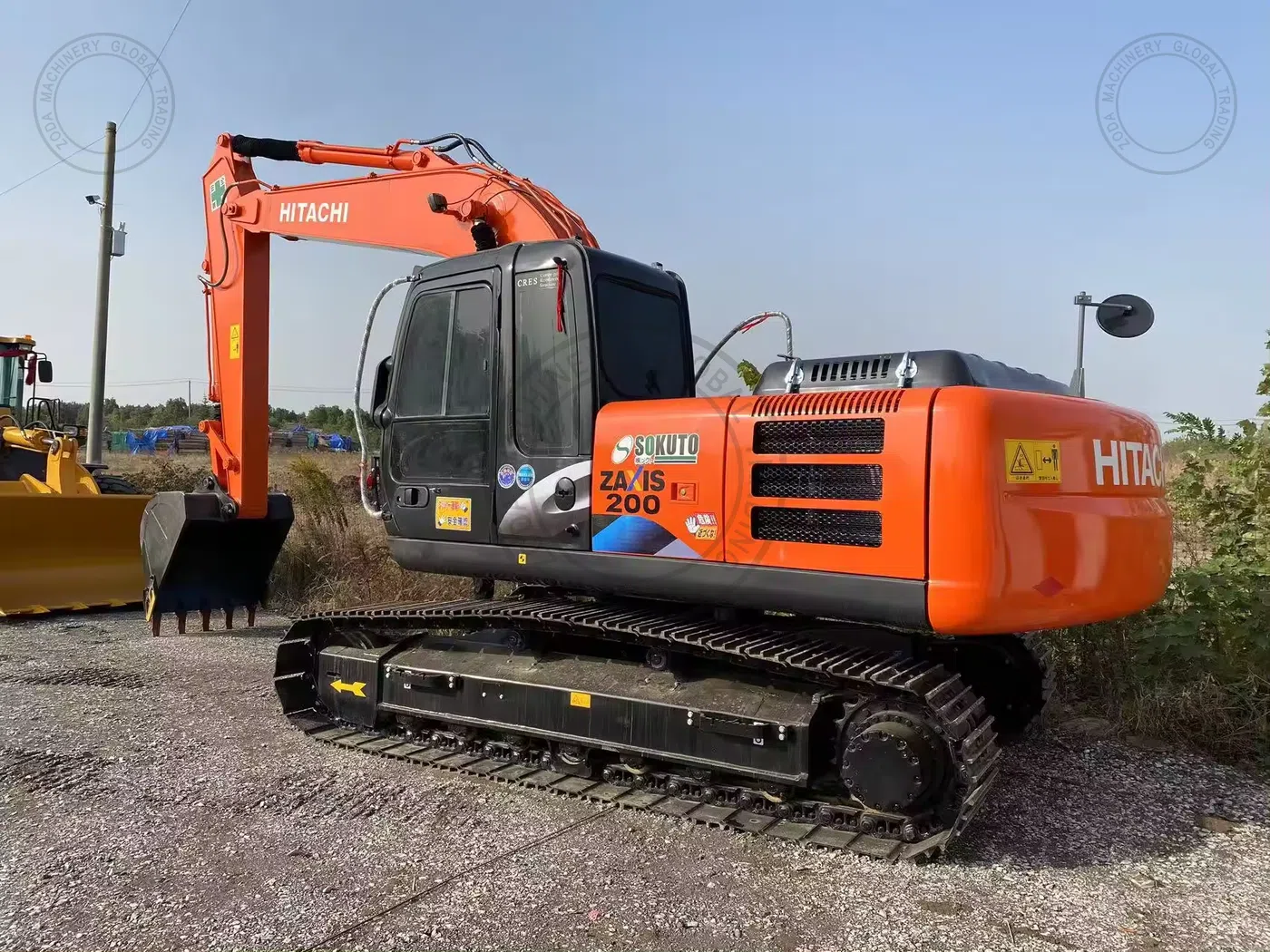 Used Excavator HITACHI 200-3 1 for Sale photo 2