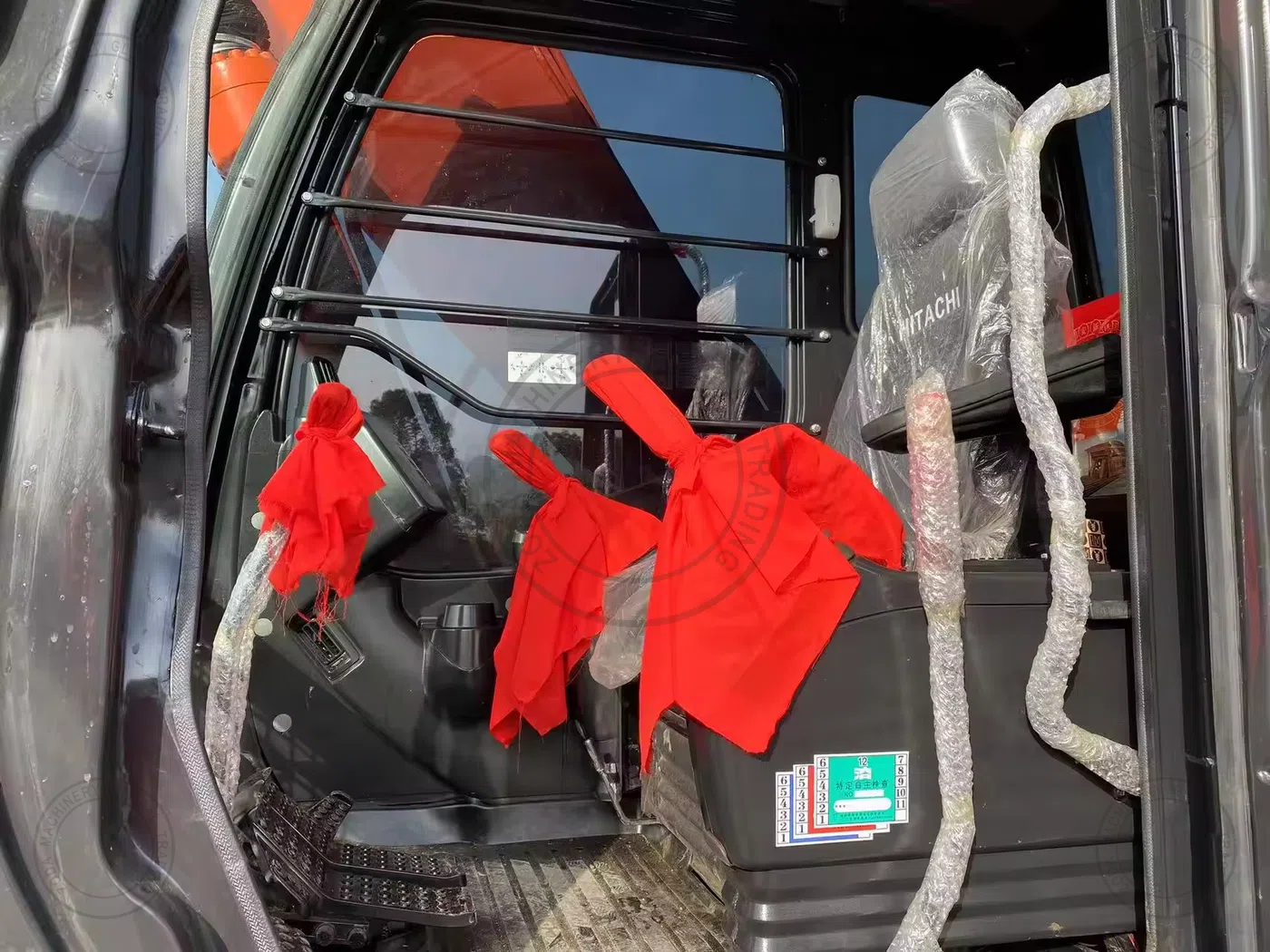 Used Excavator HITACHI 200-3 1 for Sale photo 4