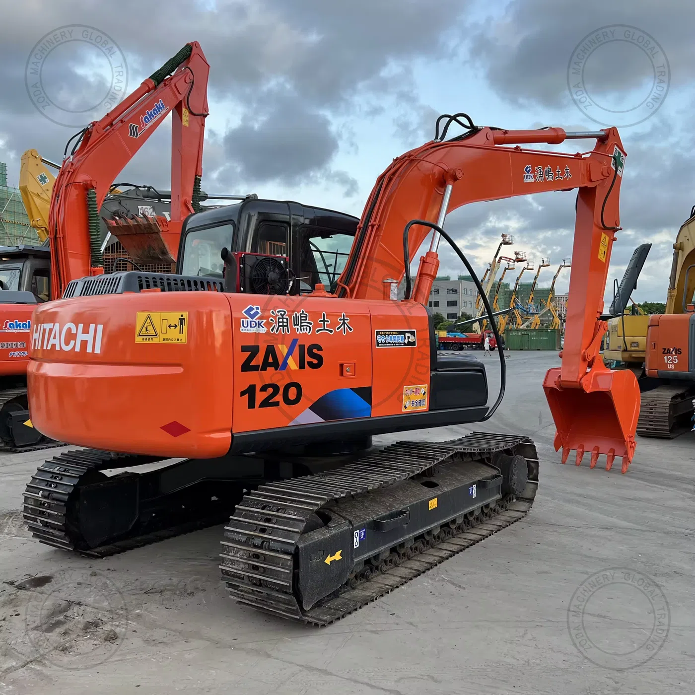 Used Mini Excavator HITACHI ZX120 4 for Sale photo 2