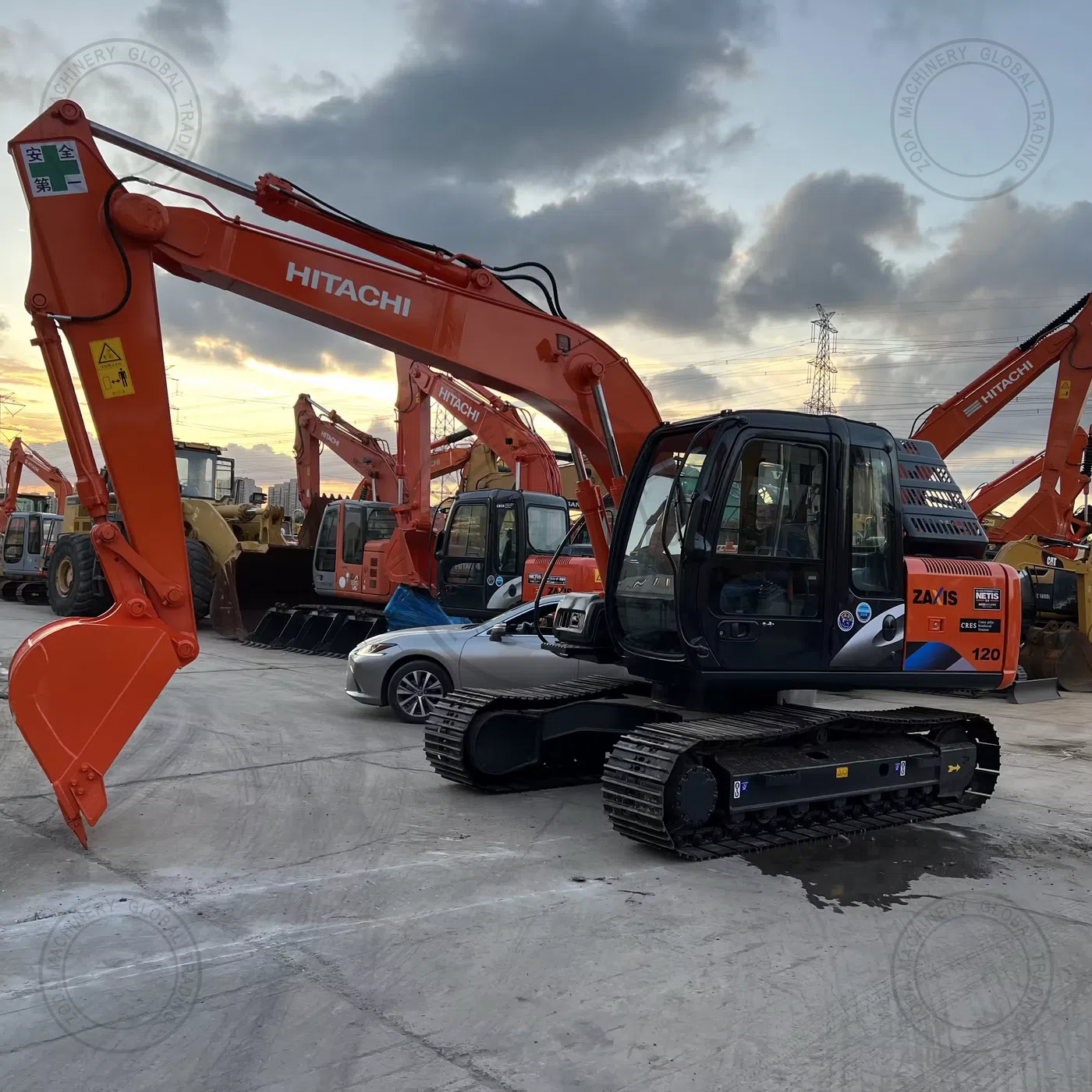 Used Mini Excavator HITACHI ZX120 4 for Sale photo 3