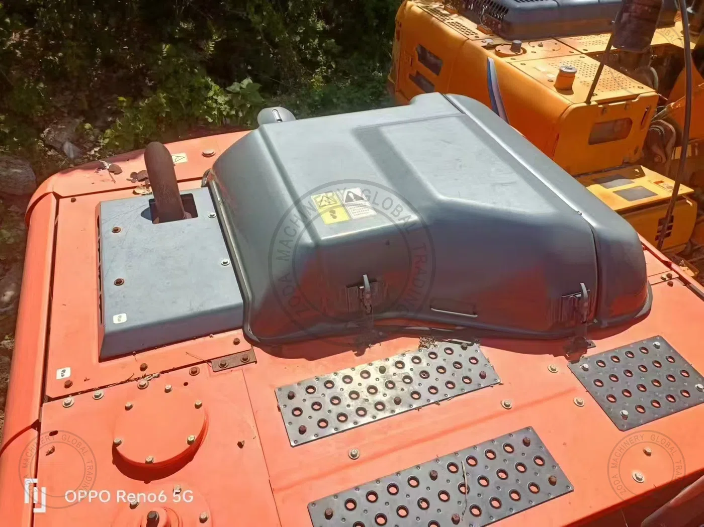 Used Excavator HITACHI ZX200-5A for Sale photo 3