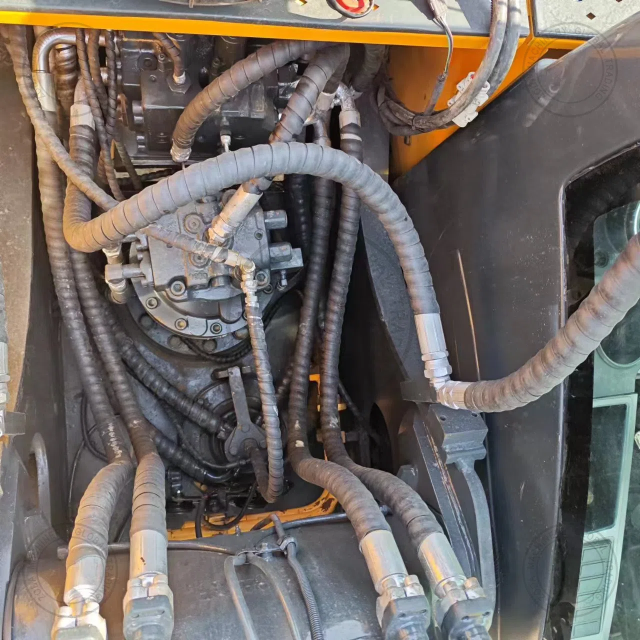Used Excavator Hyundai 220-9 for Sale photo 6