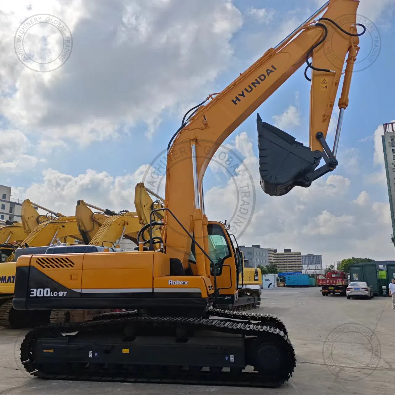 Used Excavator HYUNDAI 300 for Sale photo 7