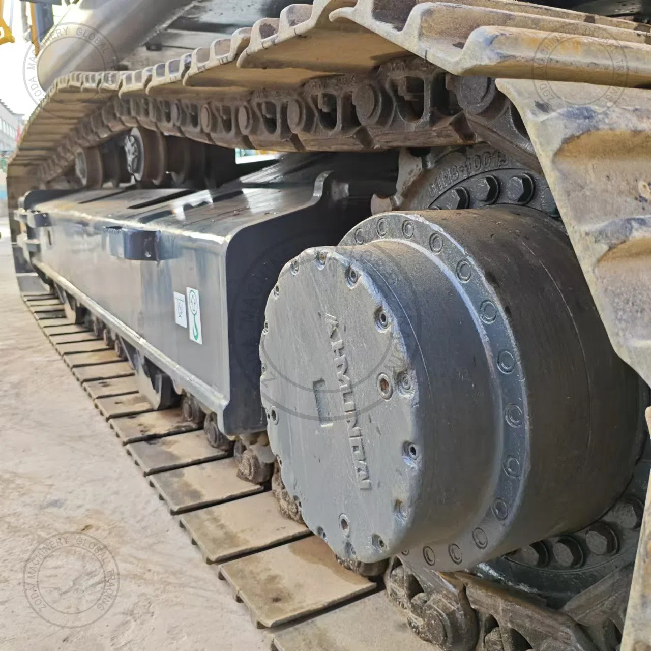 Used Excavator HYUNDAI 330-9 1 for Sale photo 6