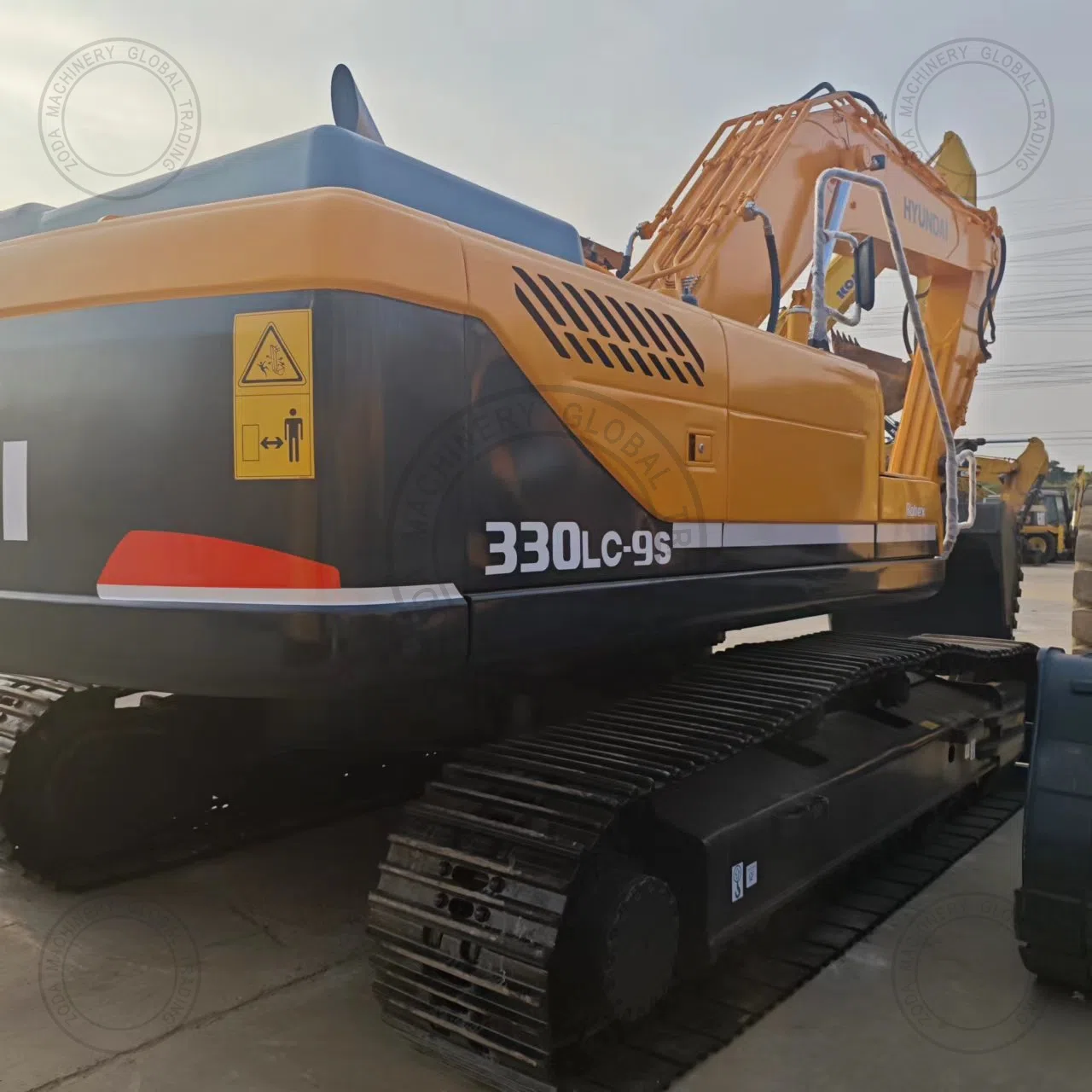 Used Excavator Hyundai 330-9 for Sale photo 5