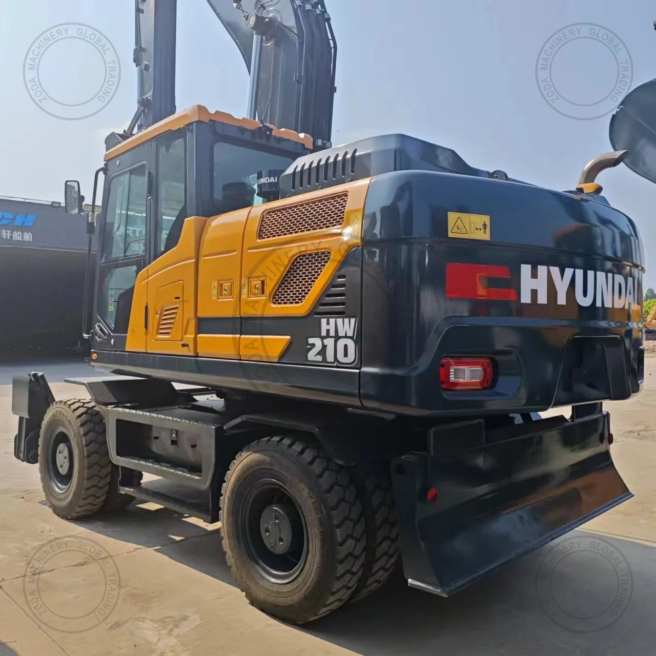 Used Excavator HYUNDAI HW210 for Sale photo 2