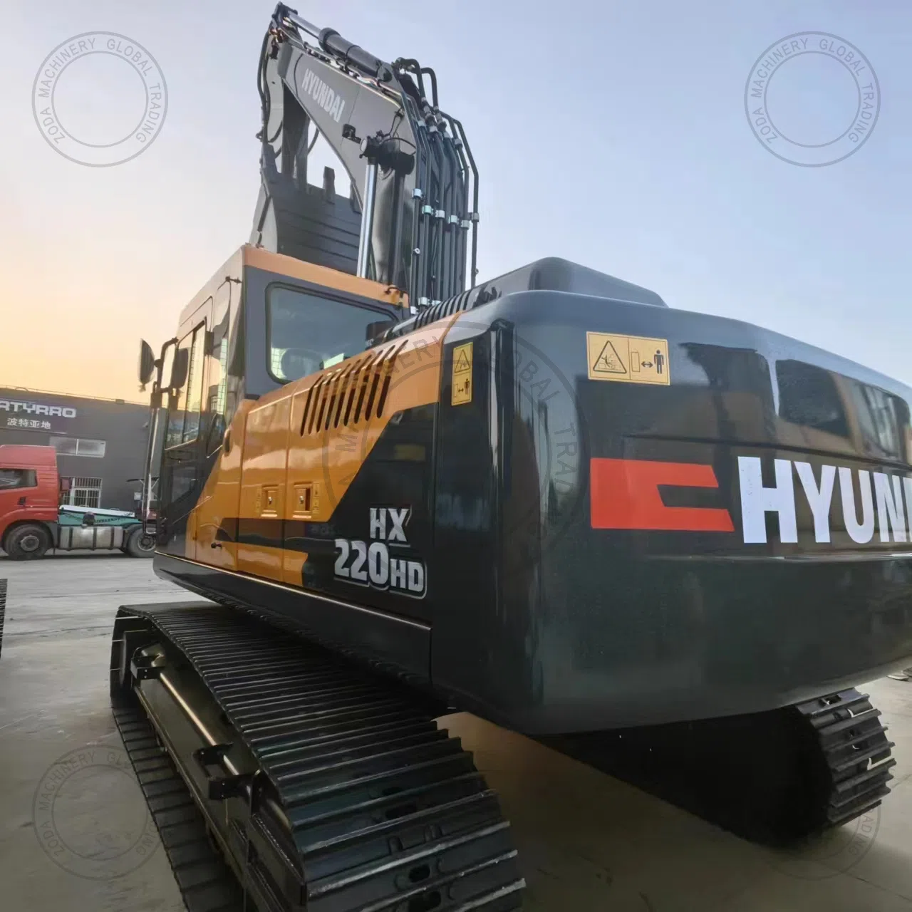 Used Excavator Hyundai HX220HD for Sale photo 9