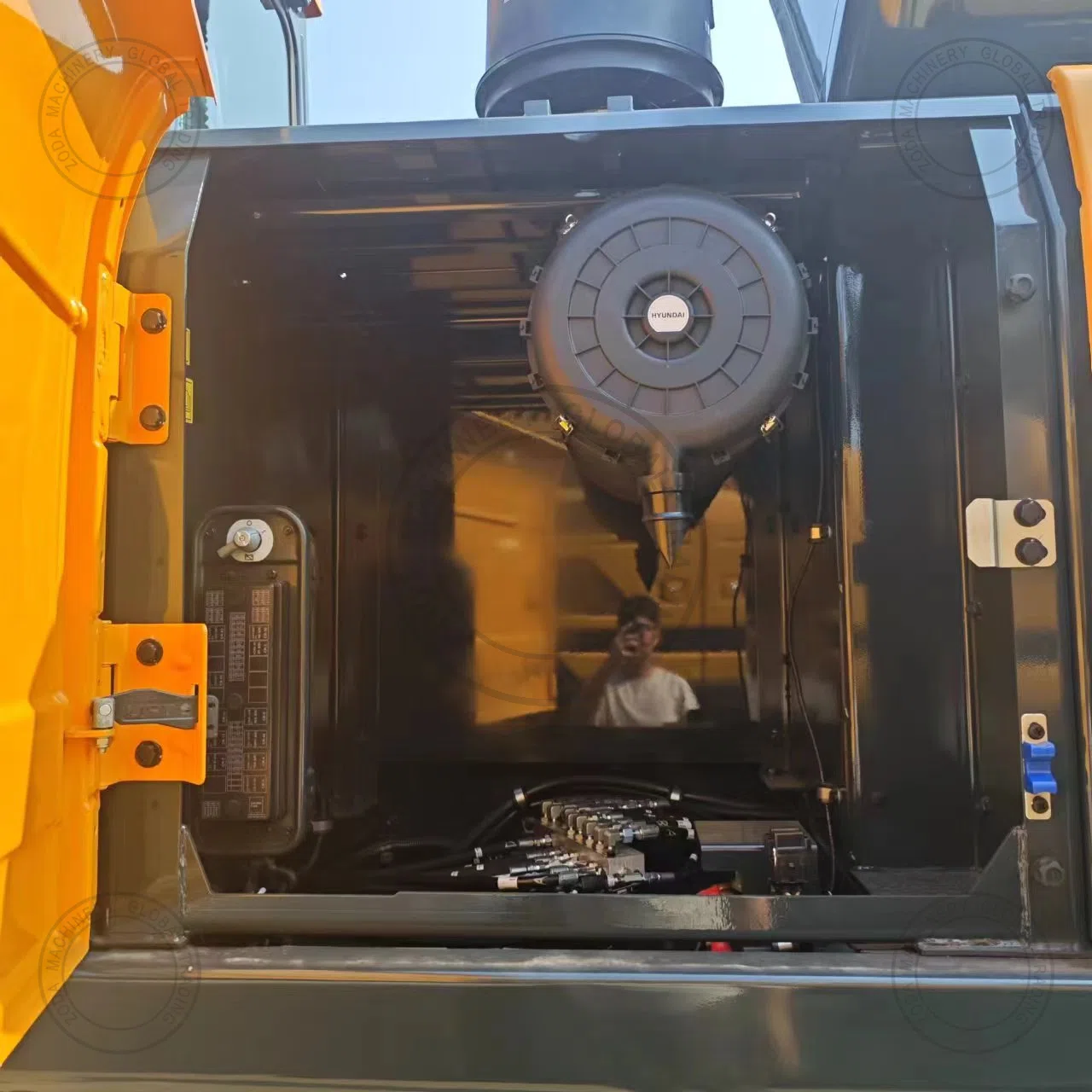 Used Excavator HYUNDAI HX340HD for Sale photo 5