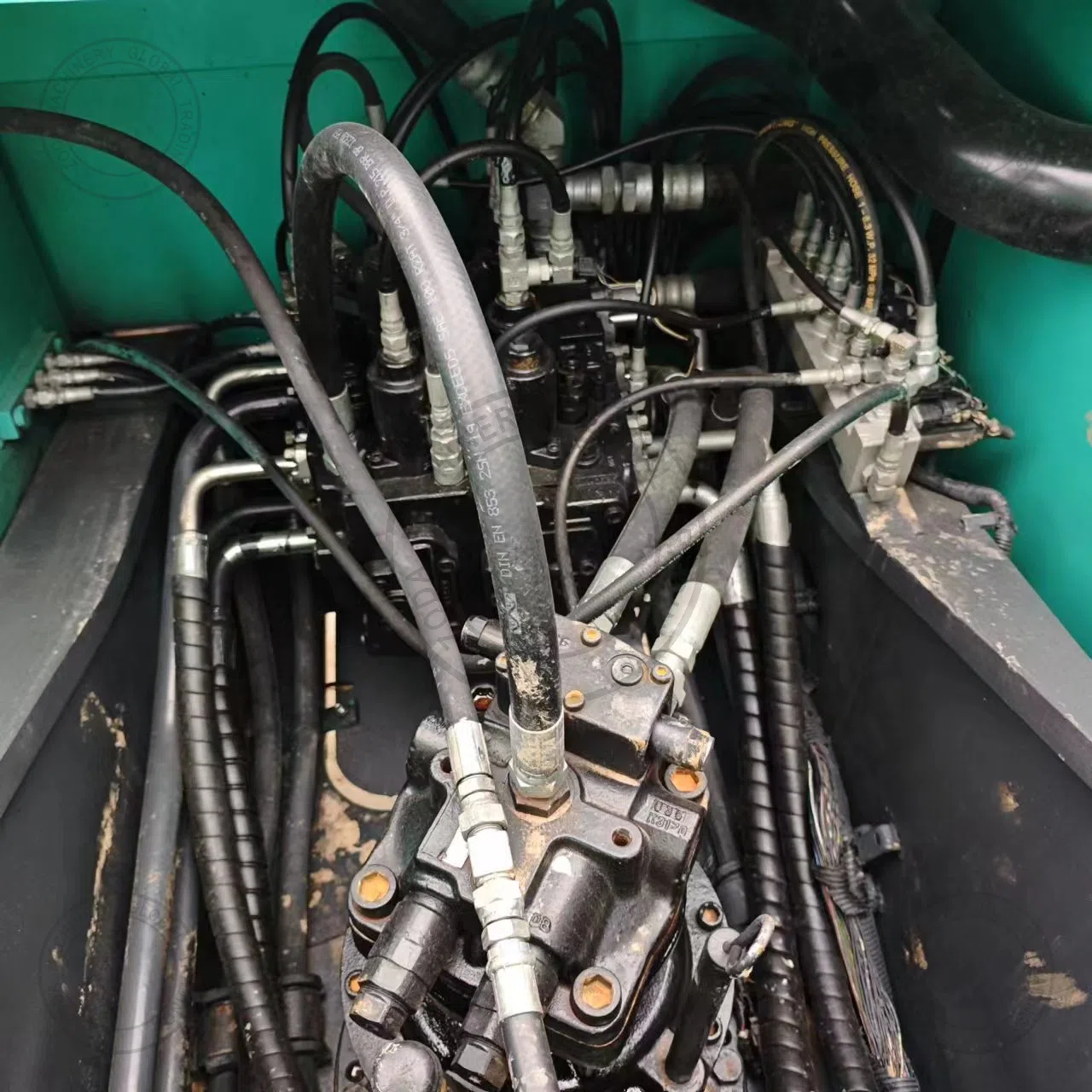 Used Excavator kobeclo 200-8 for Sale photo 5