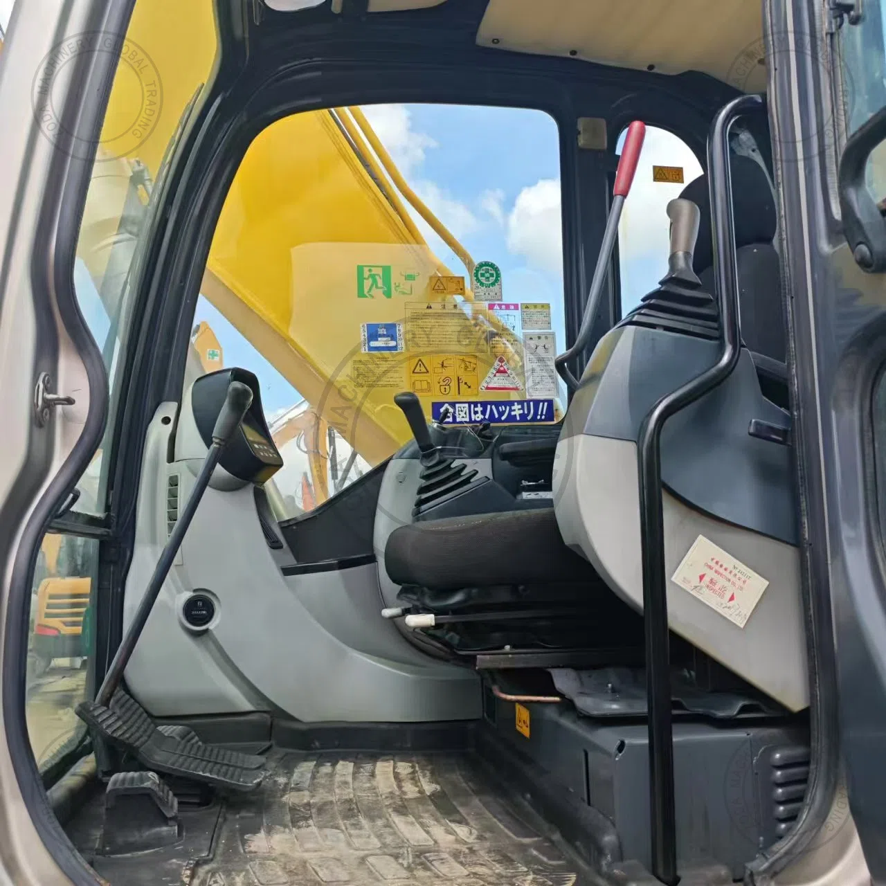 Used Excavator KOBELCO SK260 for Sale photo 11