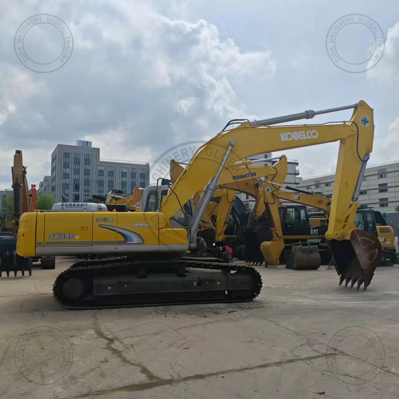 Used Excavator KOBELCO SK350 for Sale photo 3