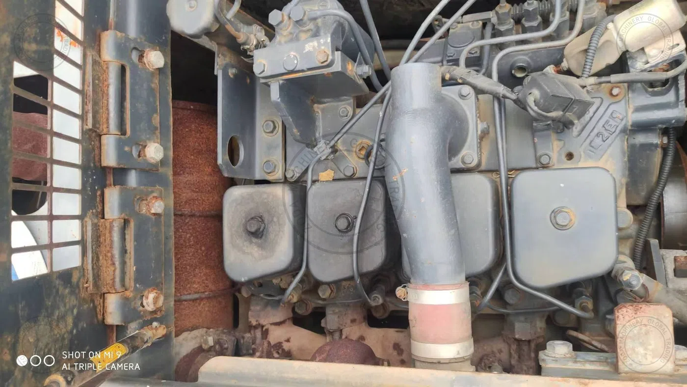 Used Mini Excavator Komatsu 138 for Sale photo 3