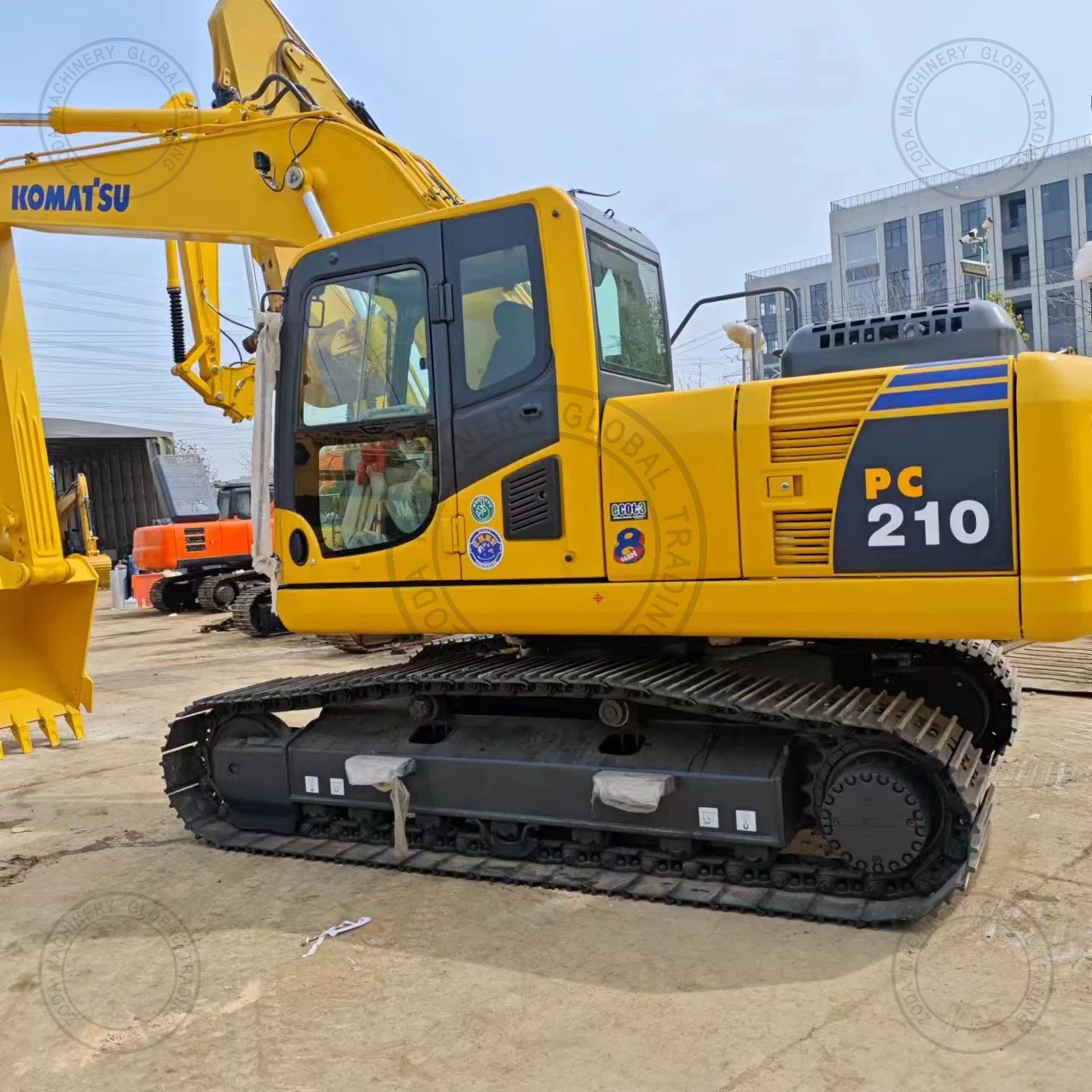 Used Excavator Komatsu 210-8 for Sale photo 11