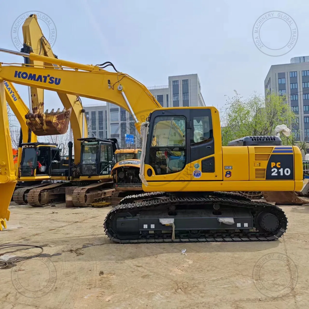 Used Excavator Komatsu 210-8 for Sale photo 12