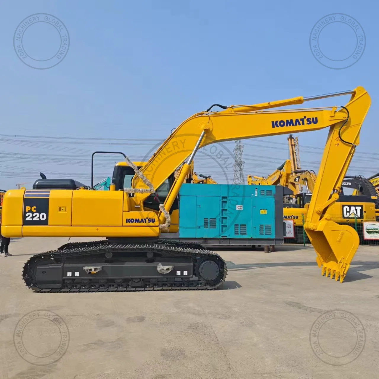 Used Excavator komatsu 220-7 for Sale photo 2