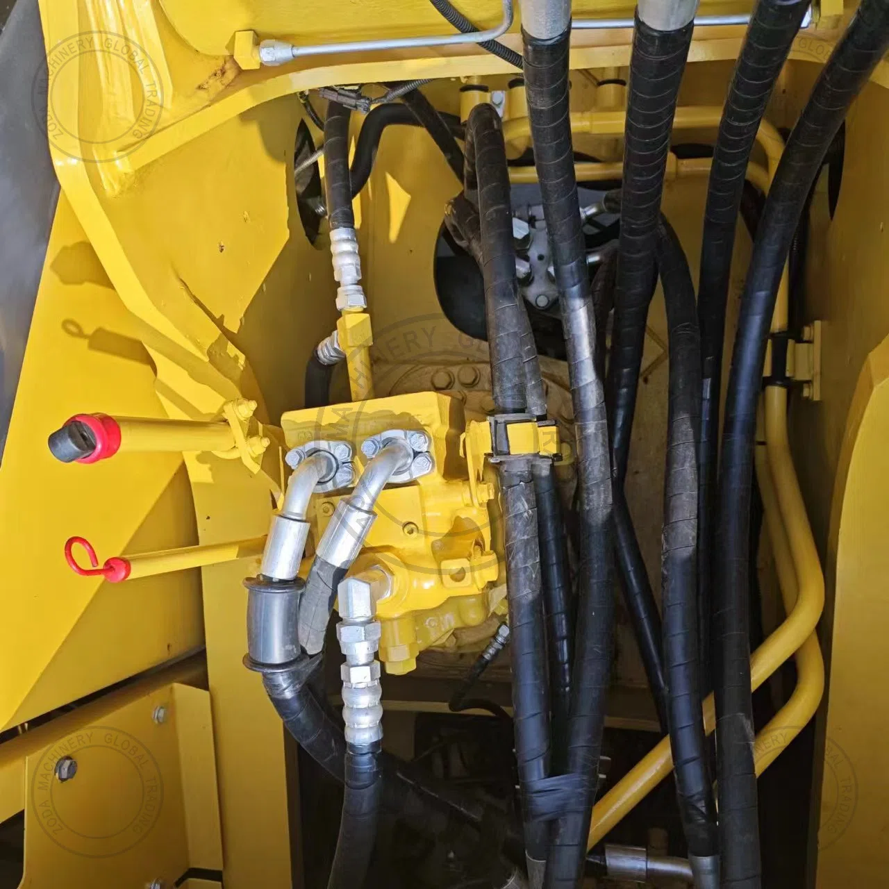 Used Excavator komatsu 220-7 for Sale photo 11