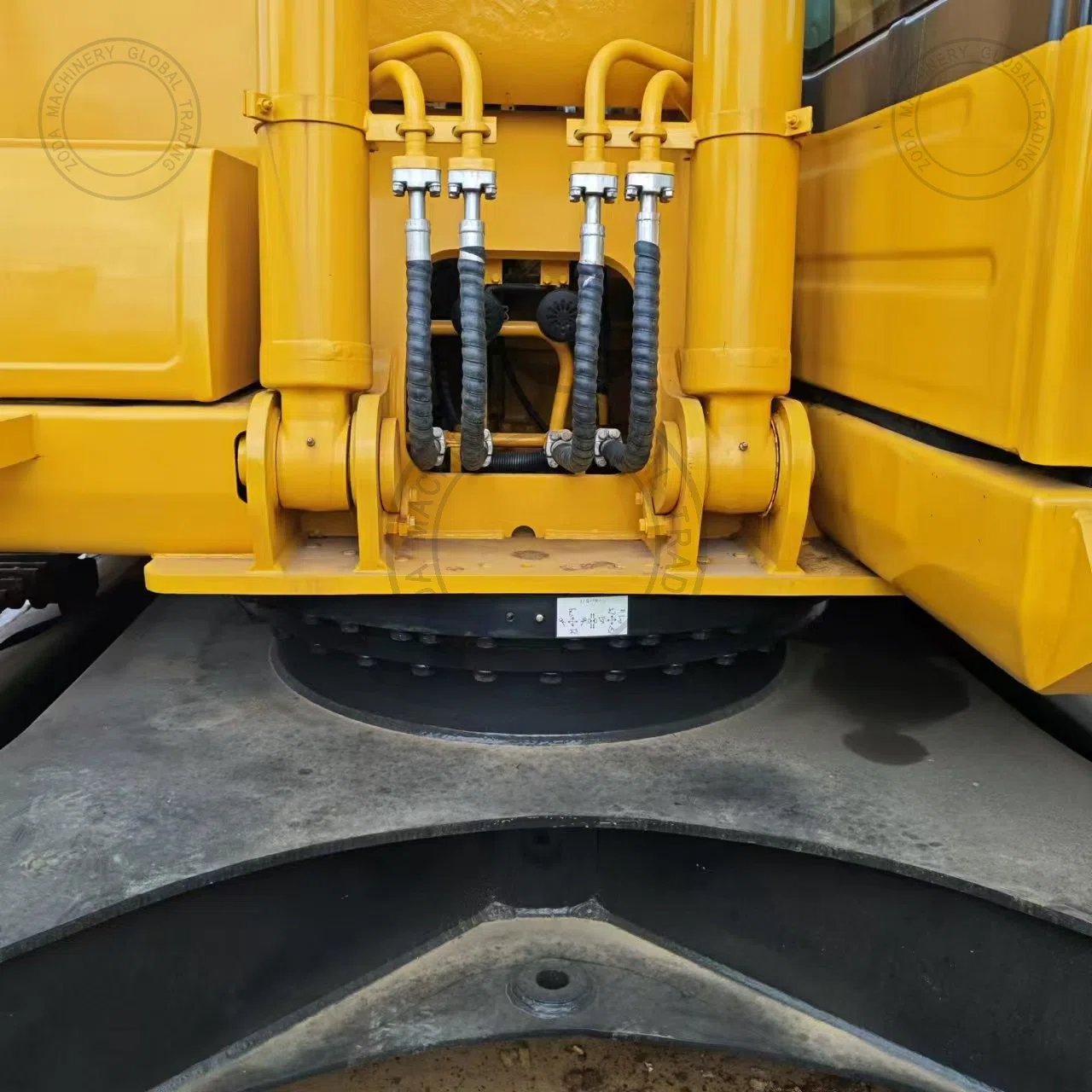 Used Excavator KOMATSU PC240-8 for Sale photo 2