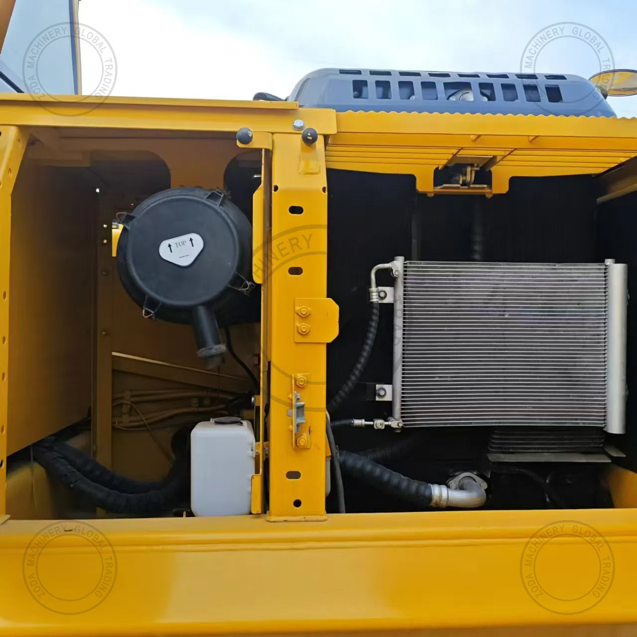 Used Excavator KOMATSU PC240-8 for Sale photo 10
