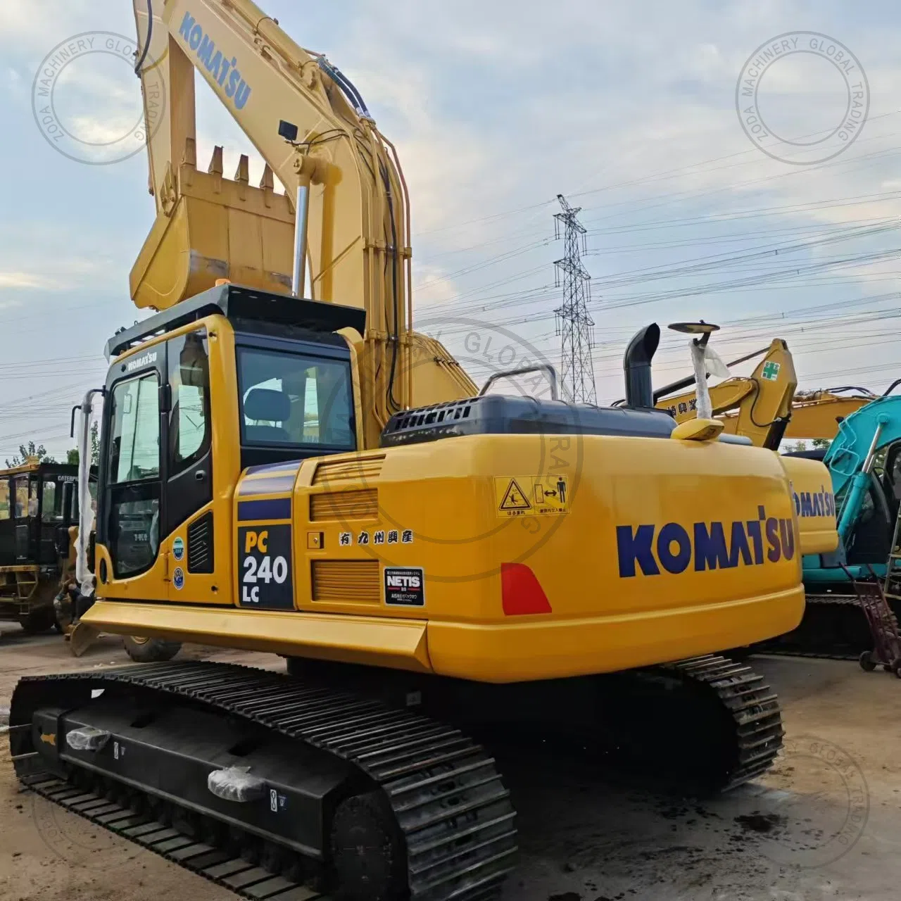 Used Excavator KOMATSU PC240-8 for Sale photo 11