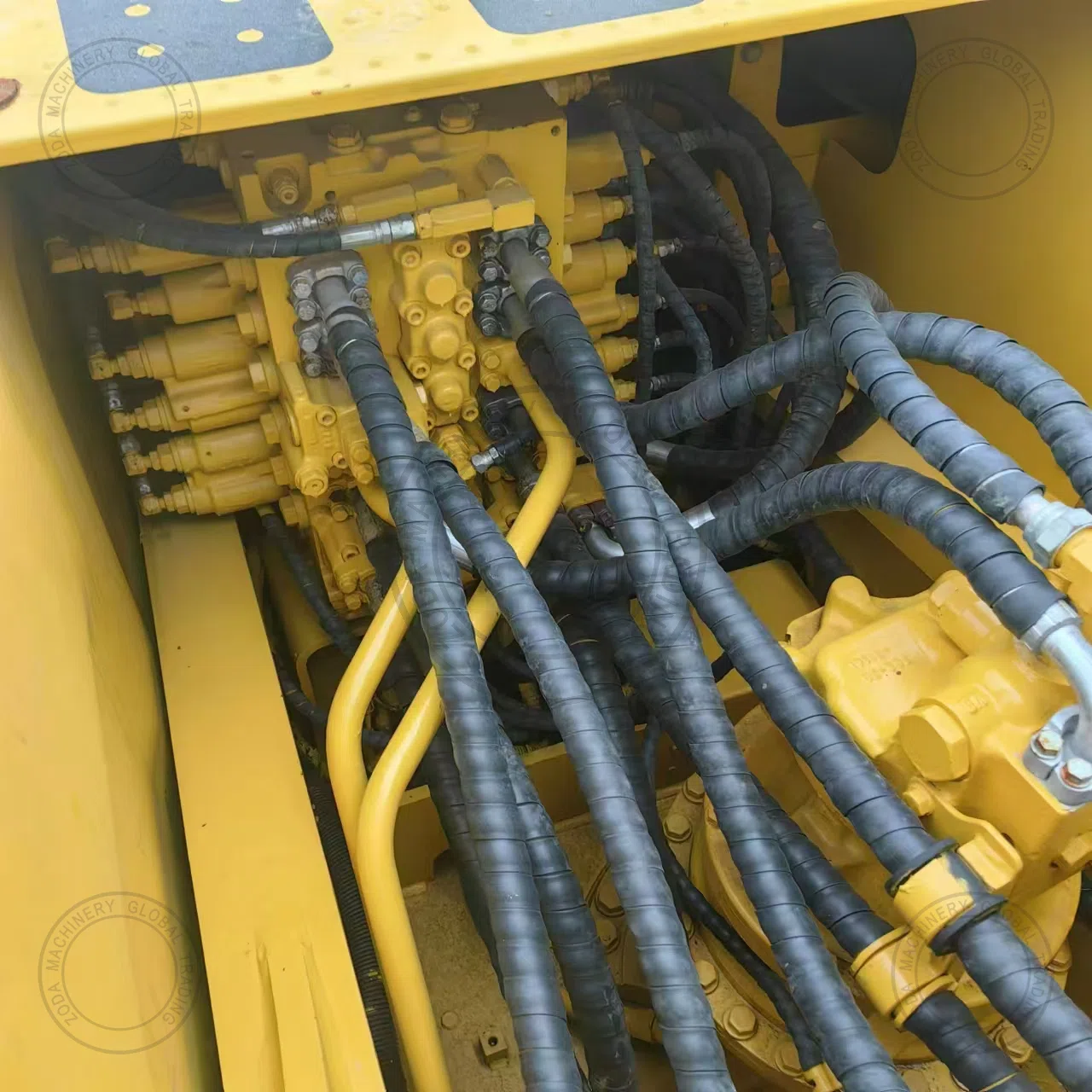Used Excavator KOMATSU PC240 for Sale