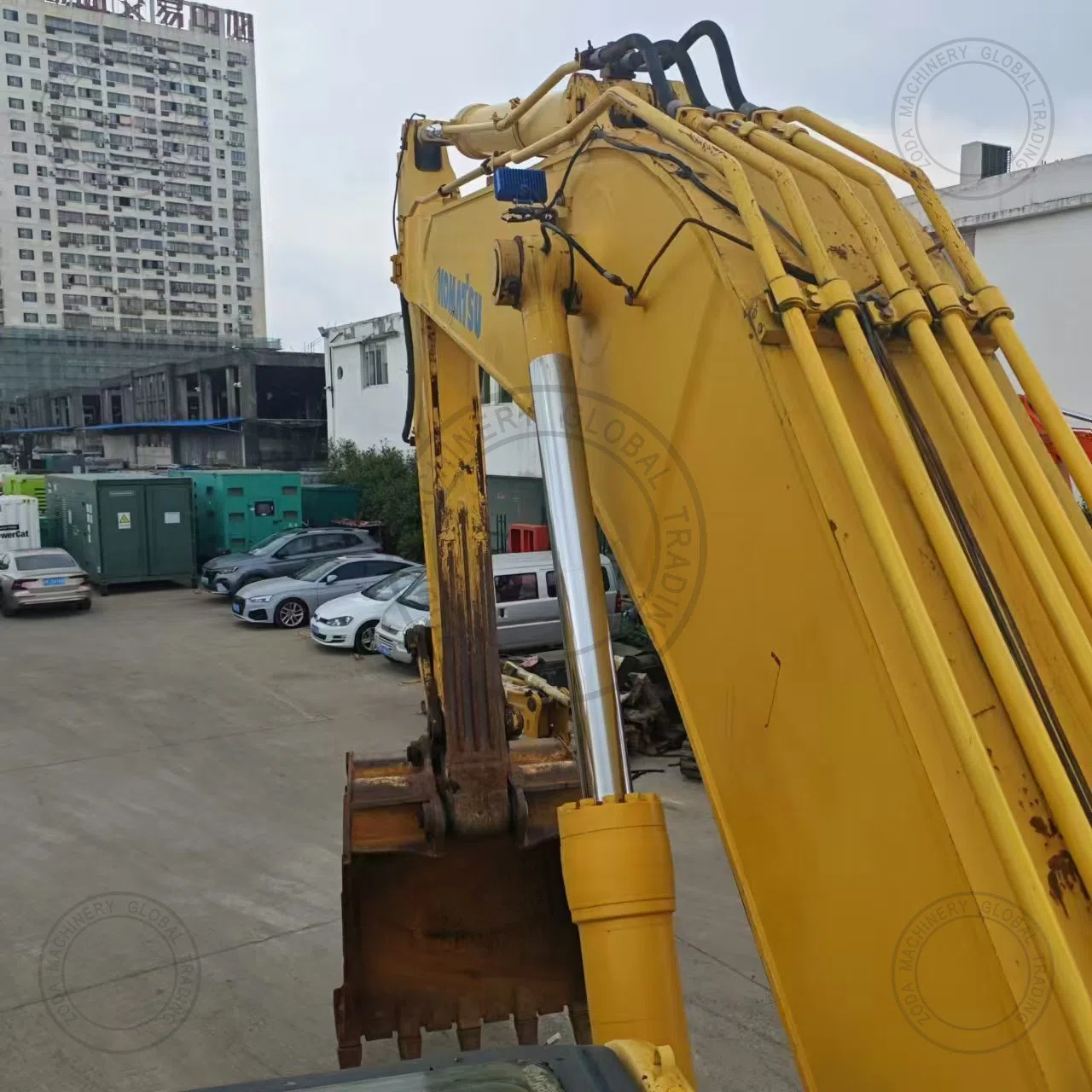 Used Excavator KOMATSU PC400-8 2 for Sale photo 3
