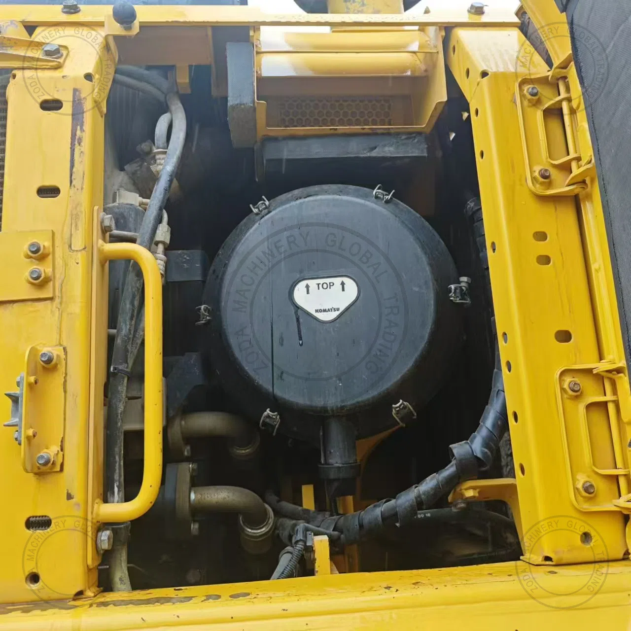Used Excavator KOMATSU PC400-8R 3 for Sale photo 10