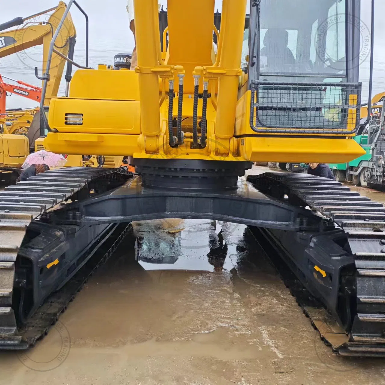 Used Excavator KOMATSU PC450-8R 1 for Sale photo 4