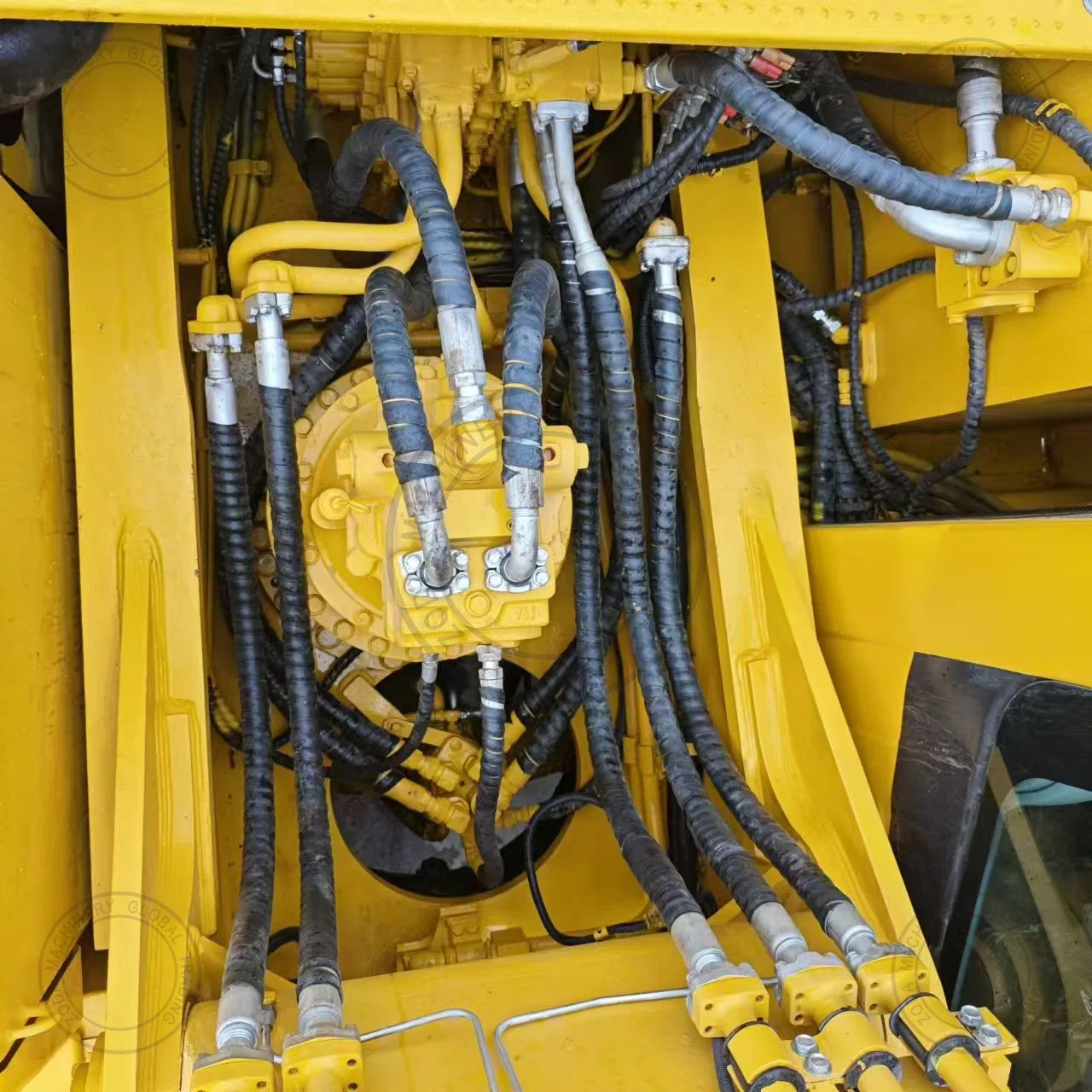 Used Excavator KOMATSU PC450-8R 1 for Sale photo 6