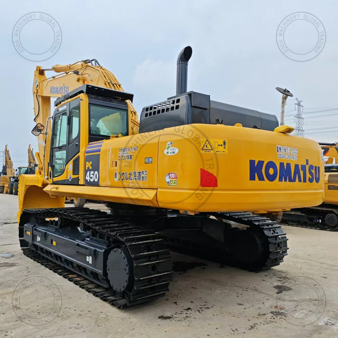 Used Excavator KOMATSU PC450-8R 2 for Sale photo 3