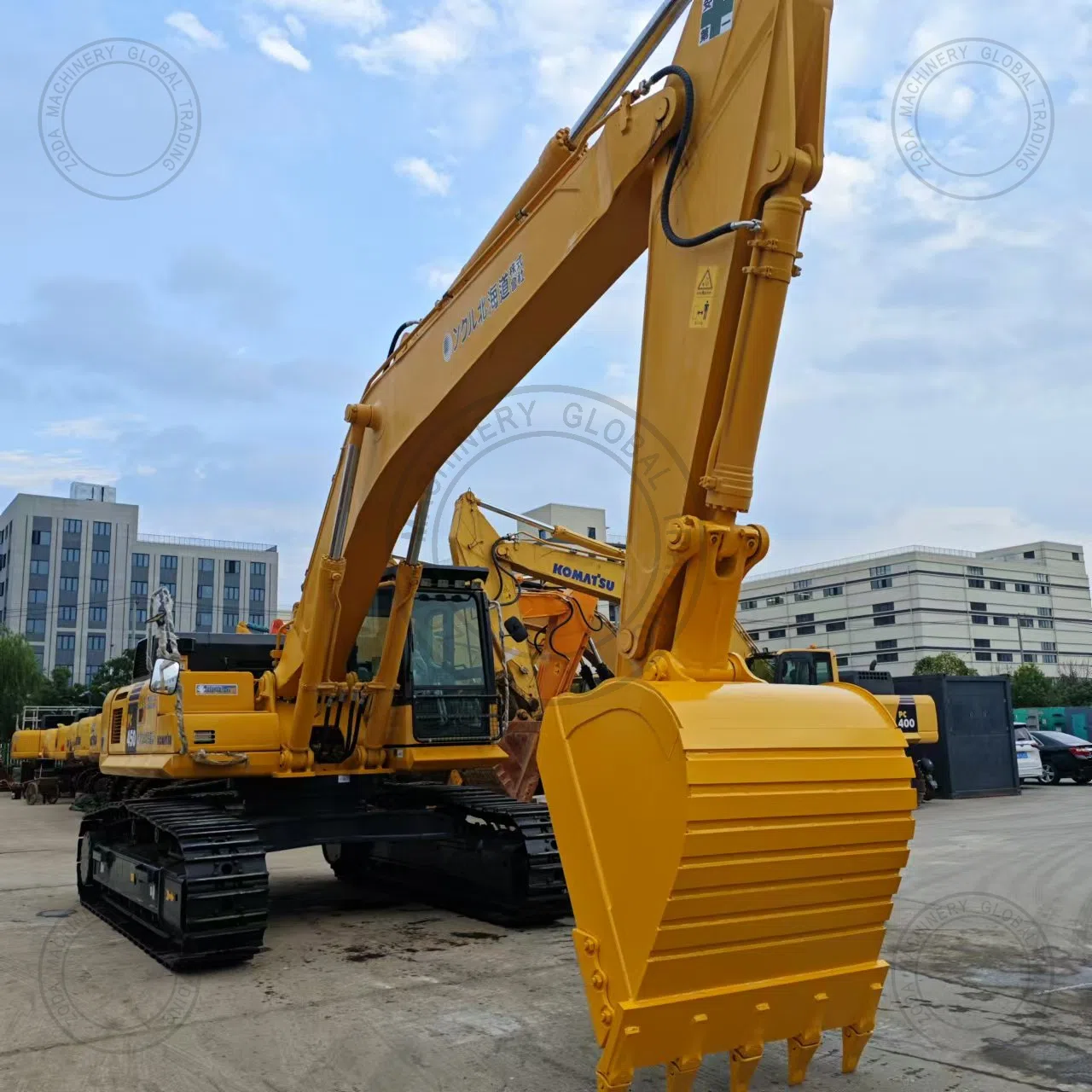 Used Excavator KOMATSU PC450-8R 2 for Sale photo 9