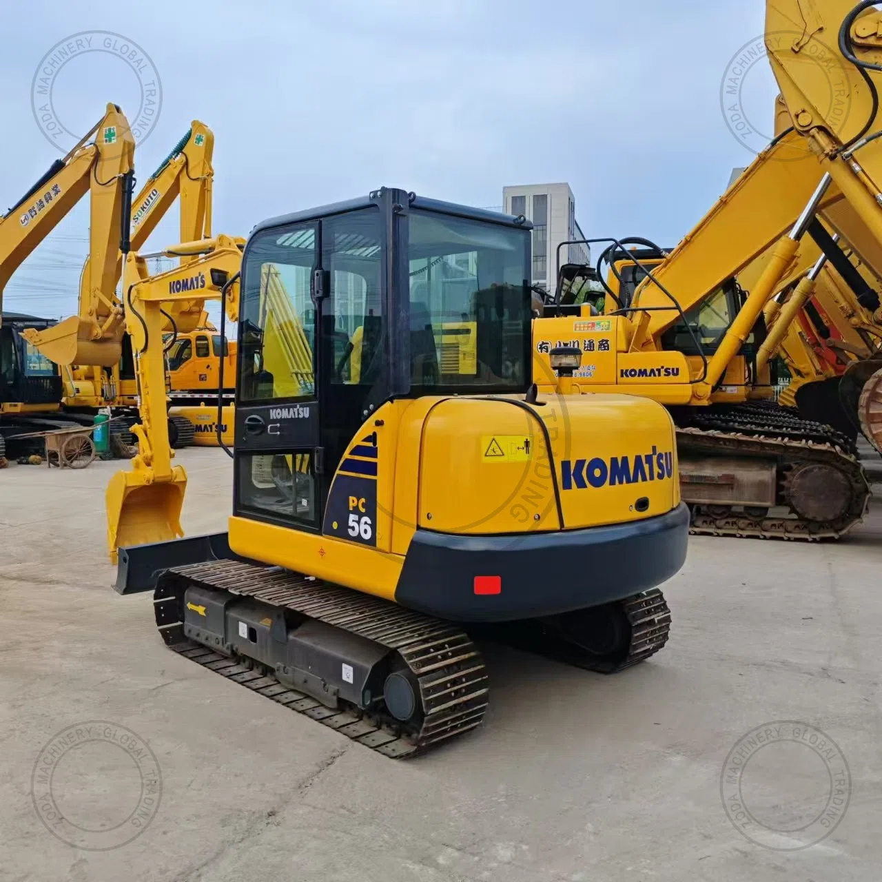 Used Mini Excavator KOMATSU PC56 for Sale photo 11