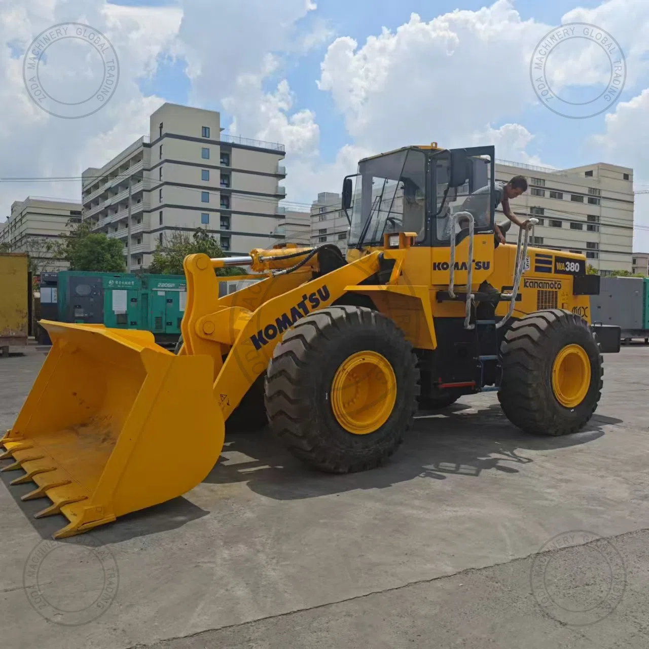 Used Wheel Loader KOMATSU WA380 for Sale photo 2