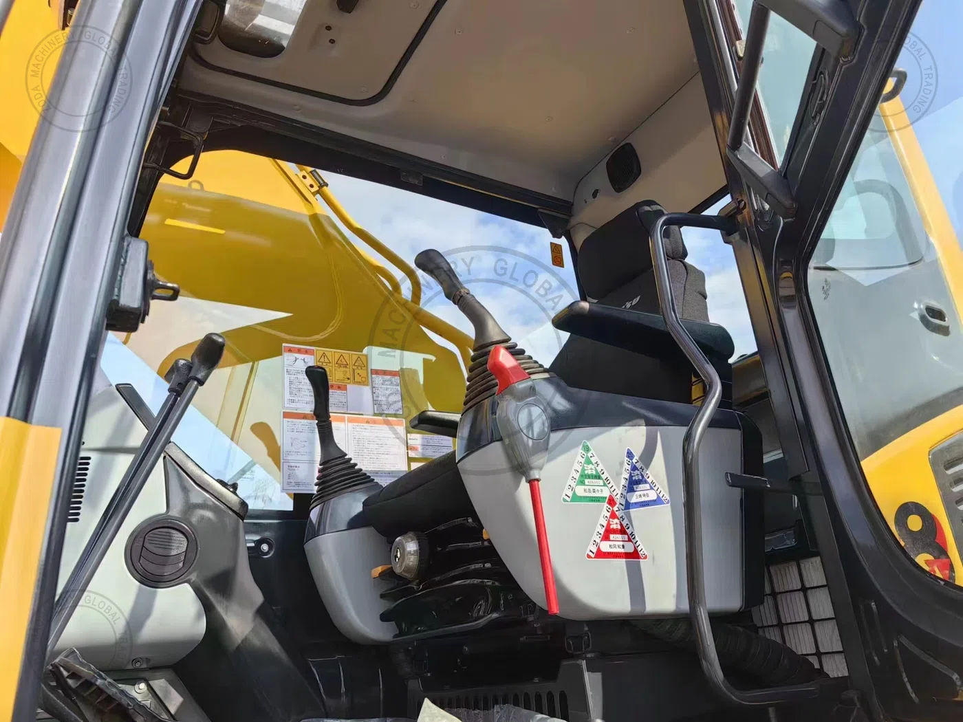 Used Excavator KOMATSU400 for Sale photo 7