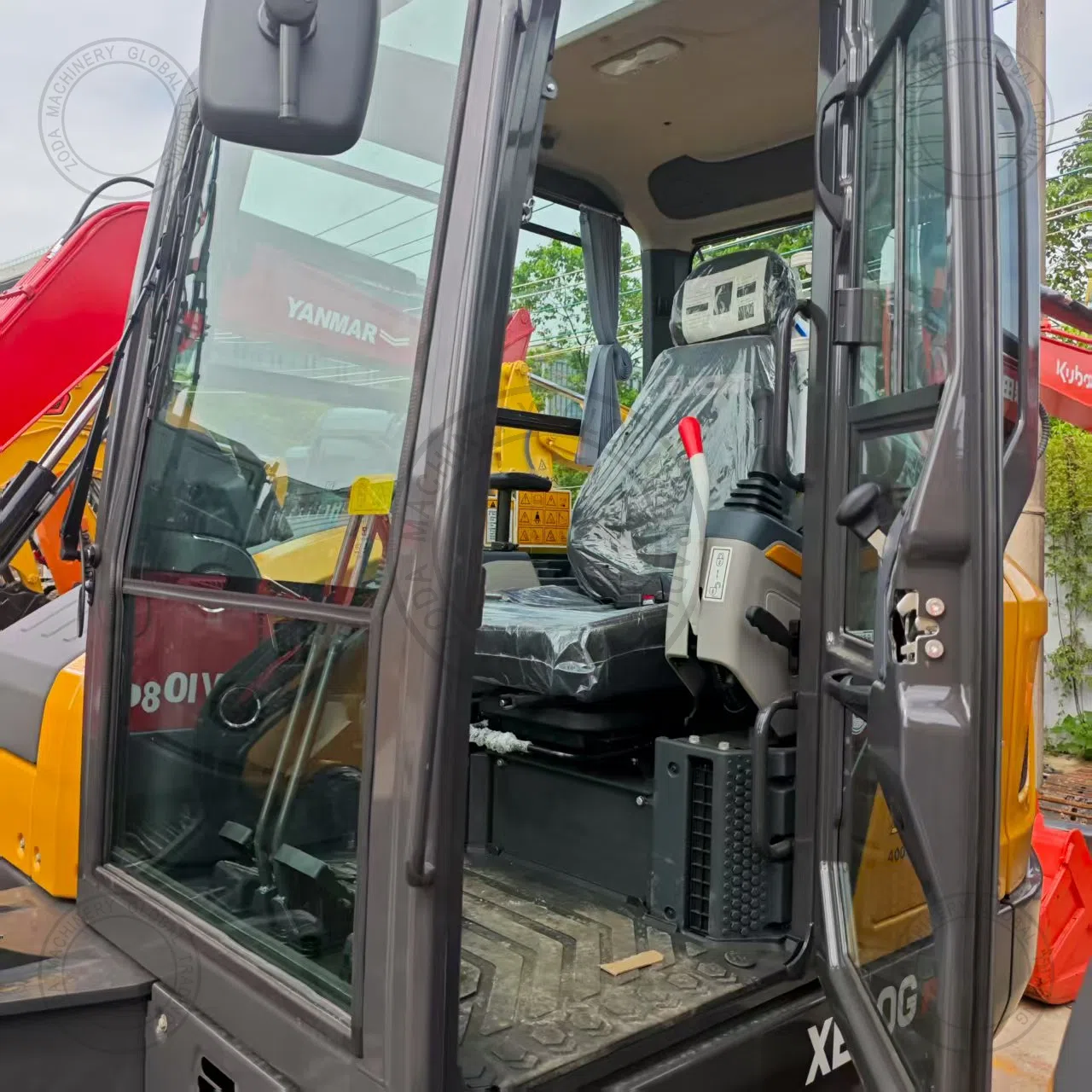 XCMG 60 Excavator for Sale photo 3